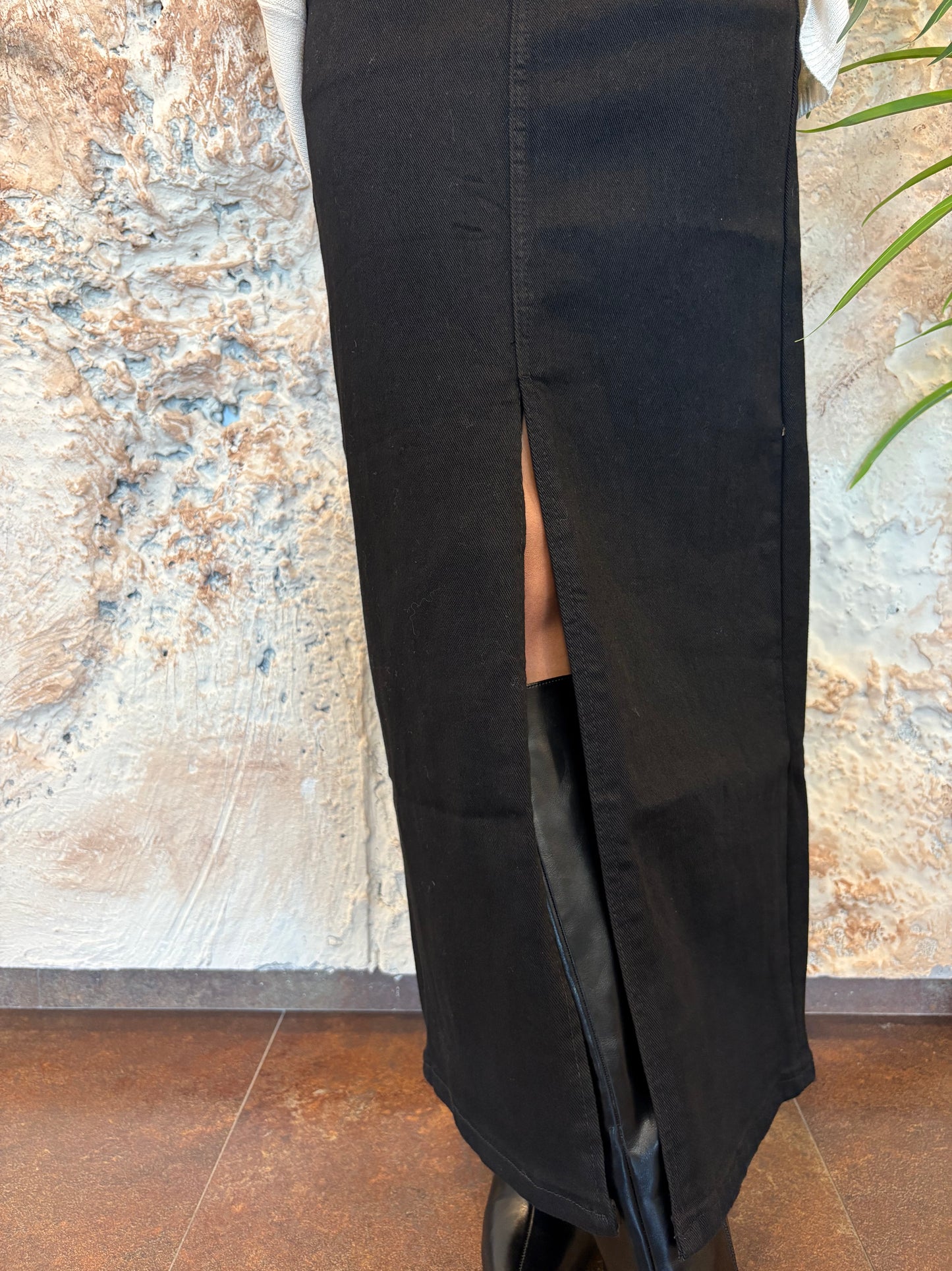 FALDA DENIM NEGRO