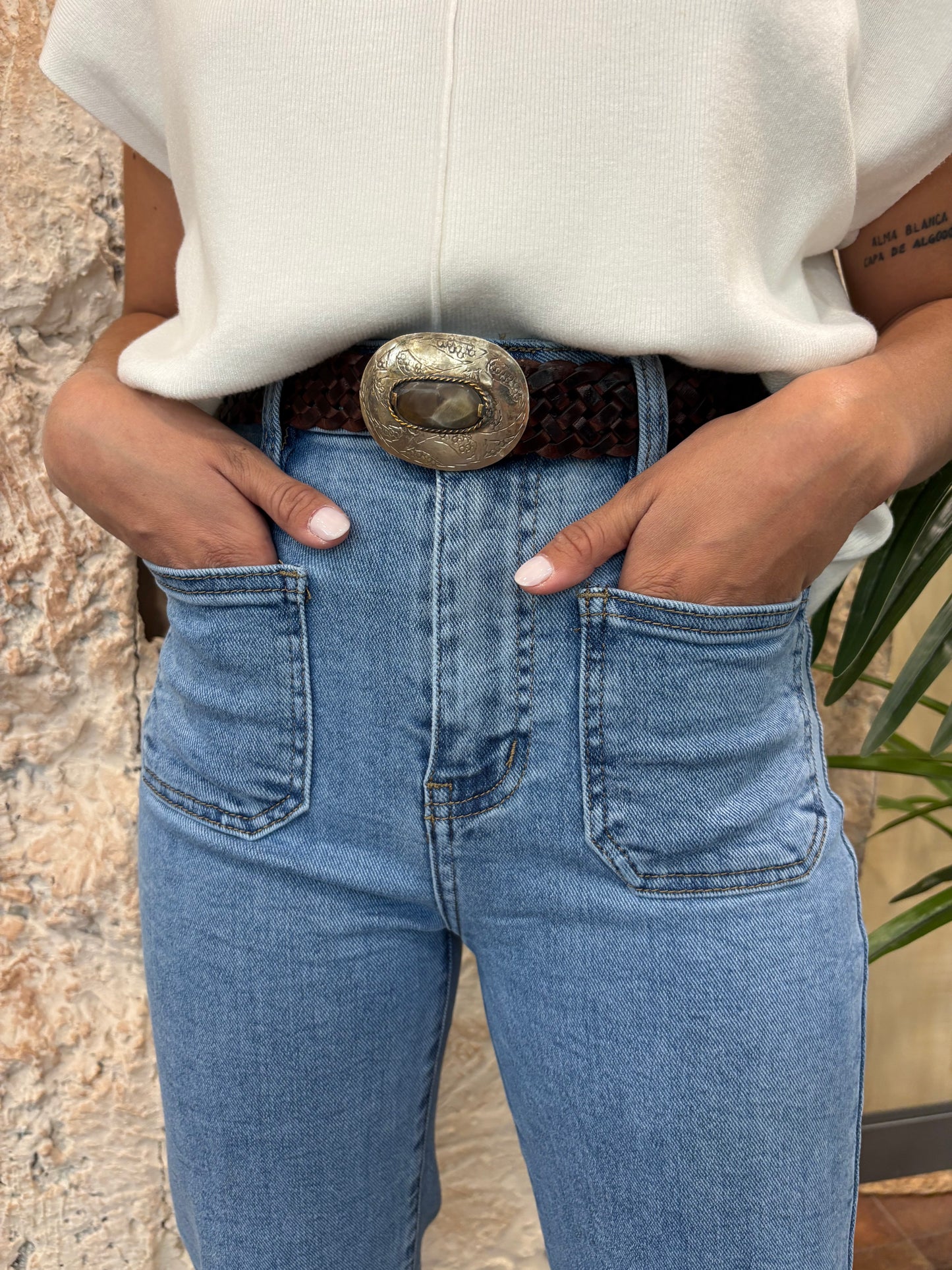 JEANS FLARED BOLSILLOS CLARO