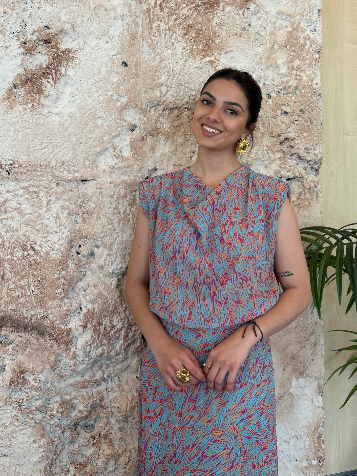 VESTIDO HOMBRERAS ESTAMPADO MULTICOLOR