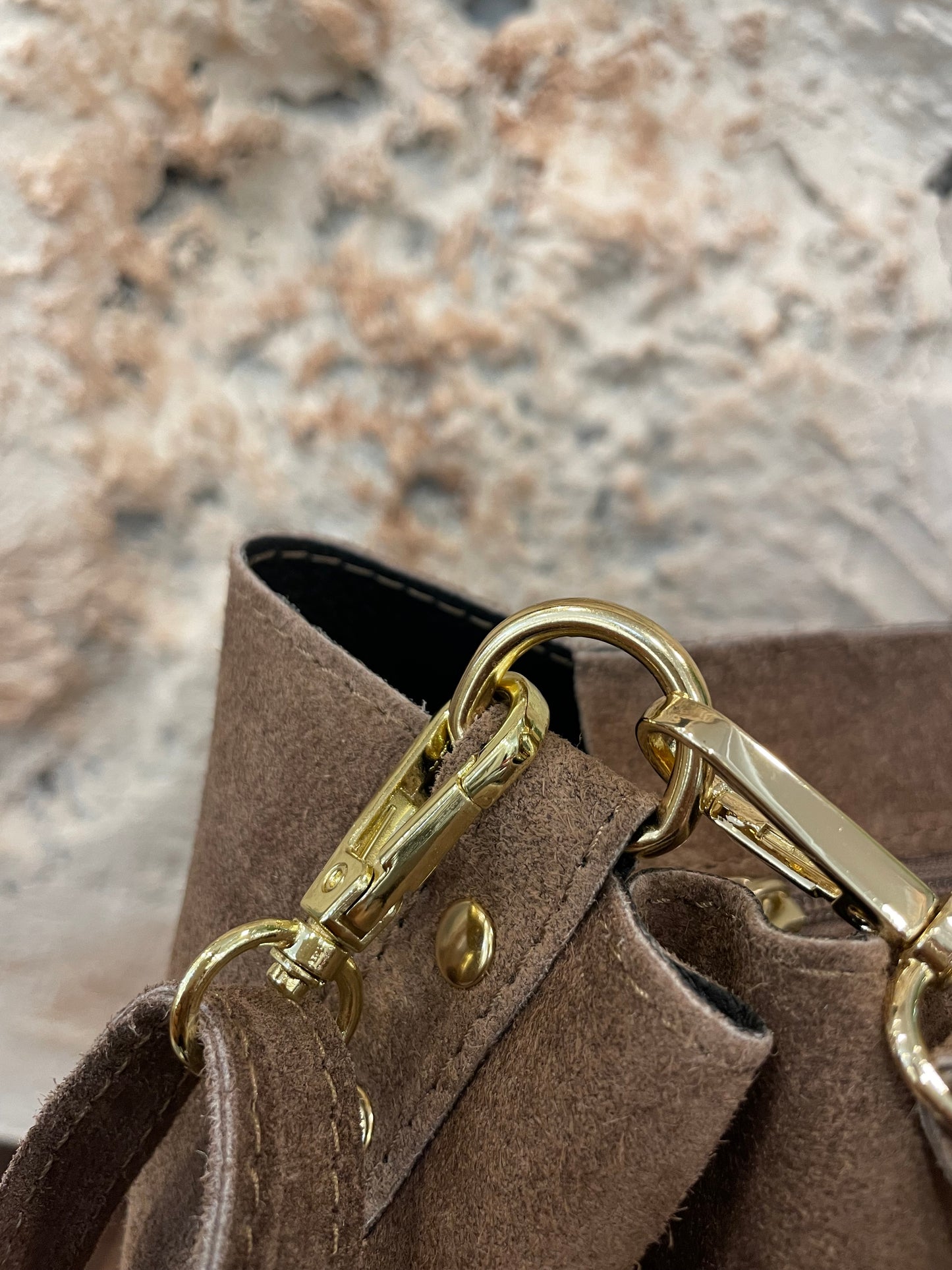 BOMBONERA MAXI PIEL TAUPE