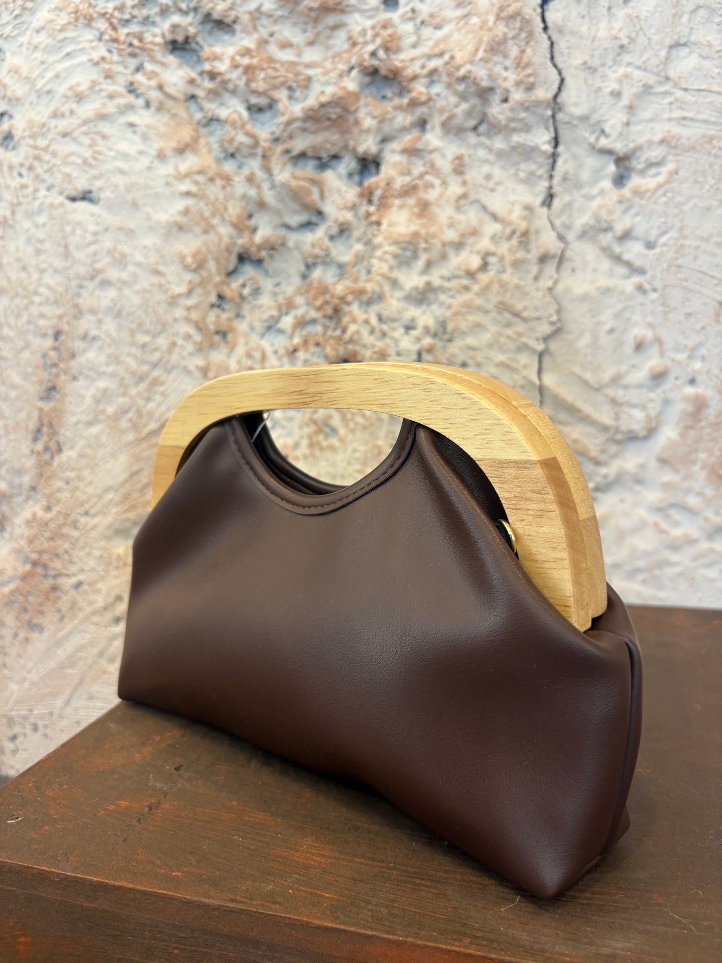 CLUTCH POLIPIEL MARRÓN