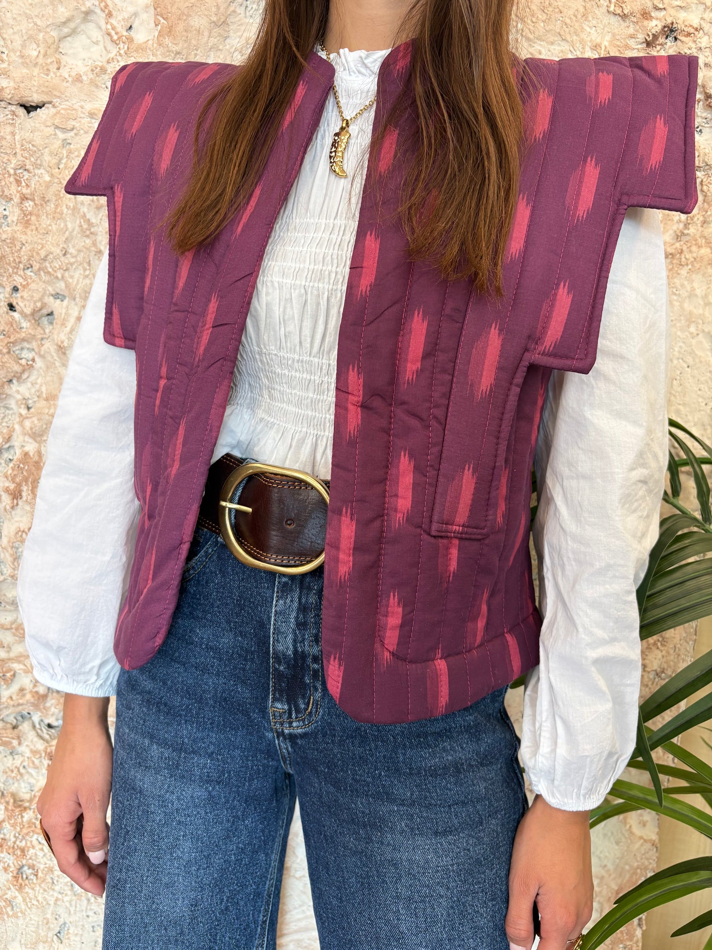 CHALECO ACOLCHADO ESTAMPADO MORADO-ROSA
