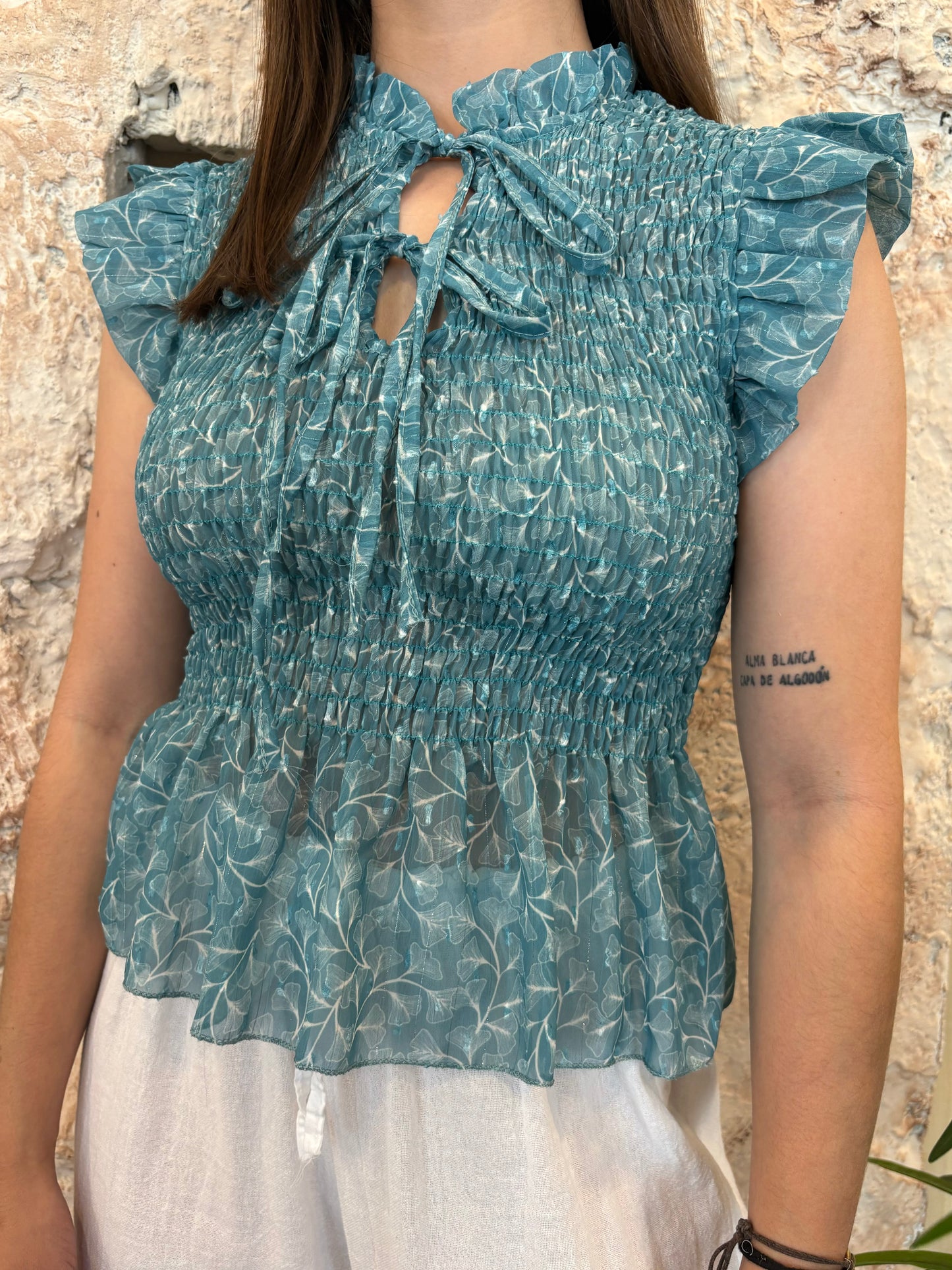 BLUSA PANEL ABEJA ESTAMPADA FLORAL LAZADA VERDE AGUA