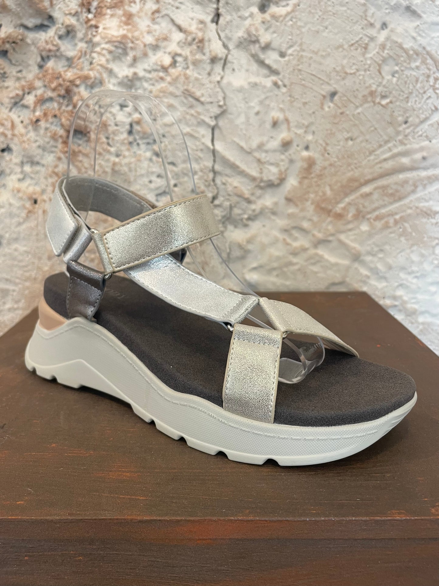 SANDALIA DEPORTIVA