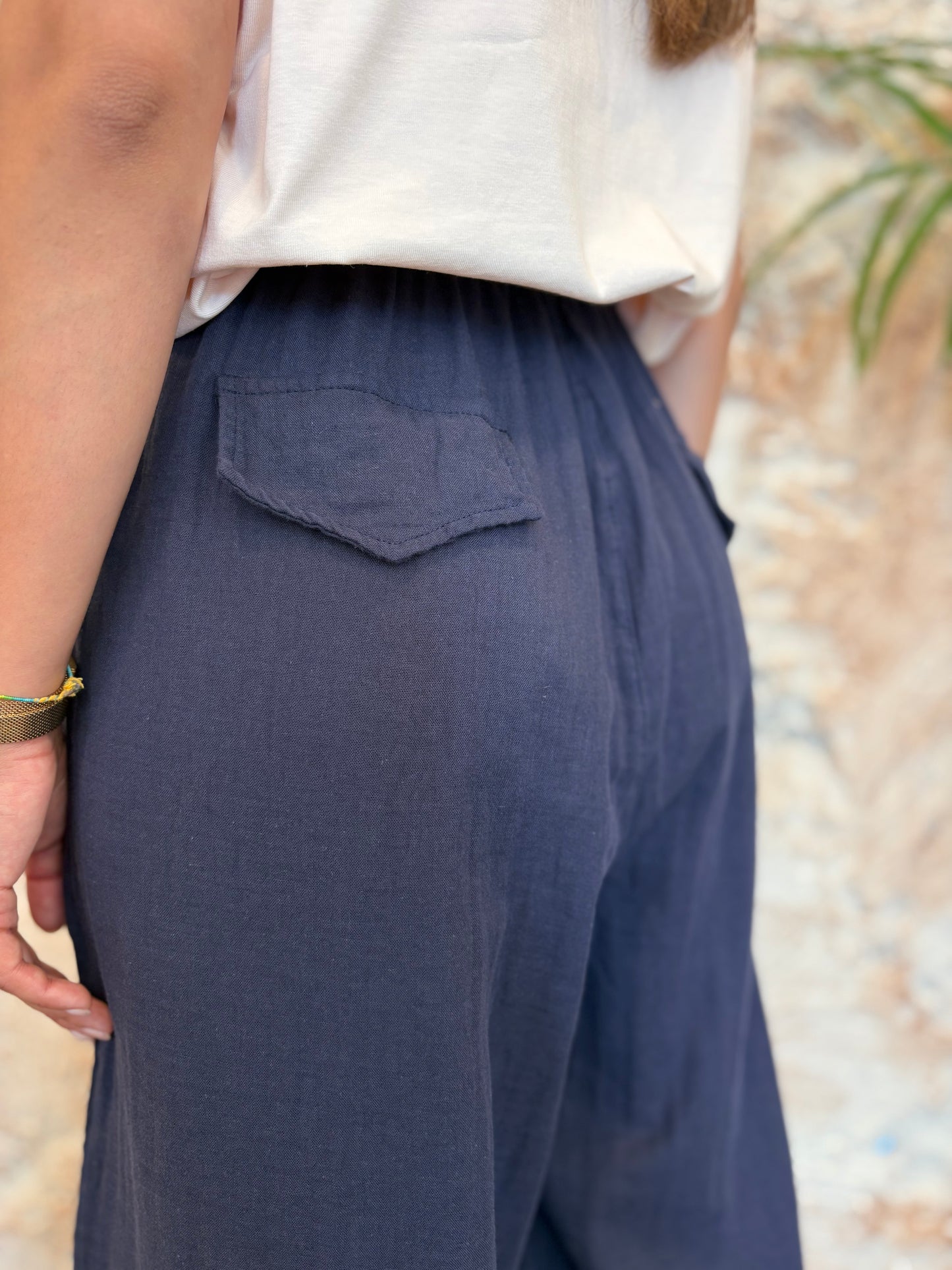 PANTALÓN CROPPED ANCHO AZUL