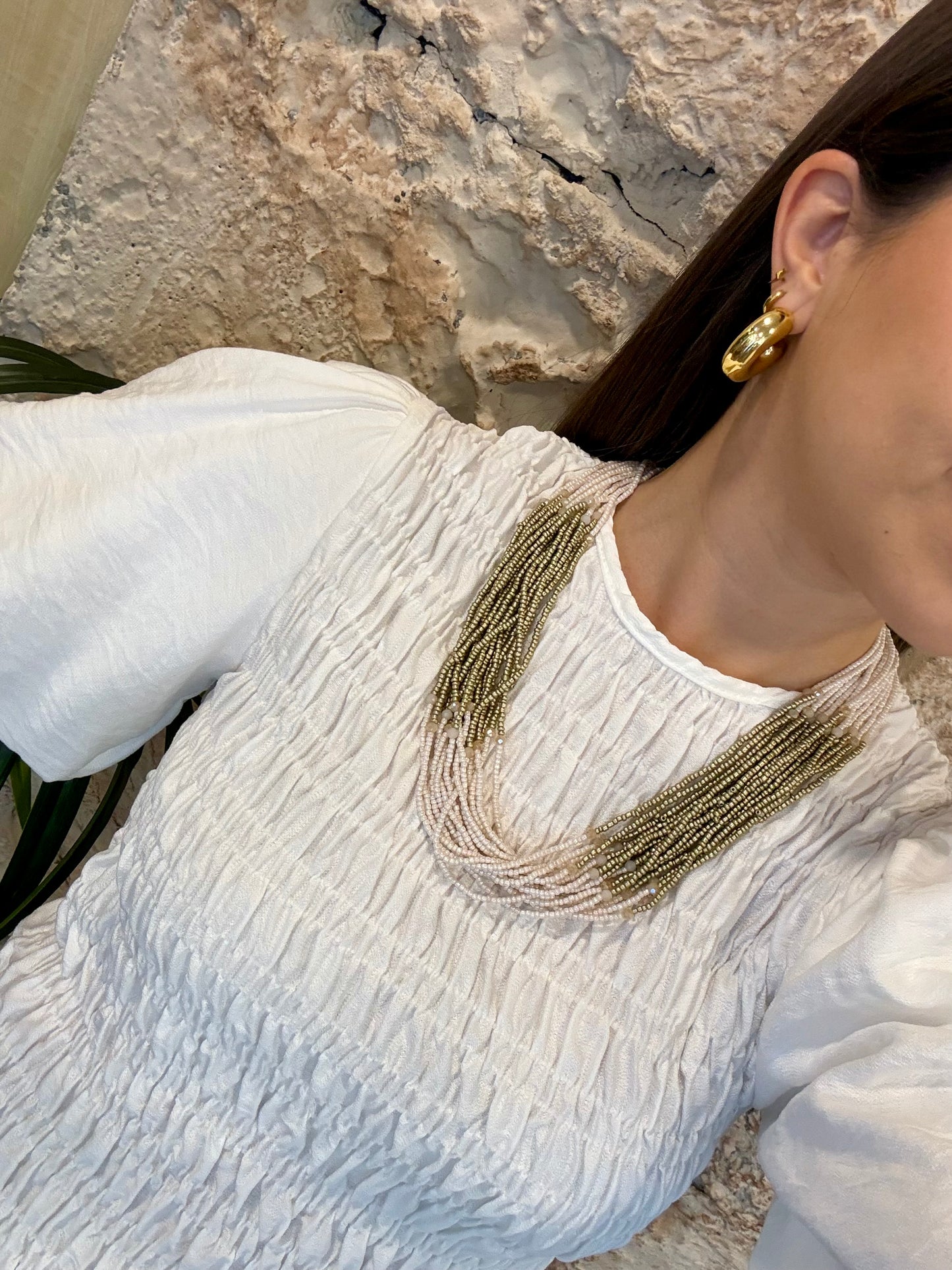 COLLAR PERLAS BEIGE-ORO