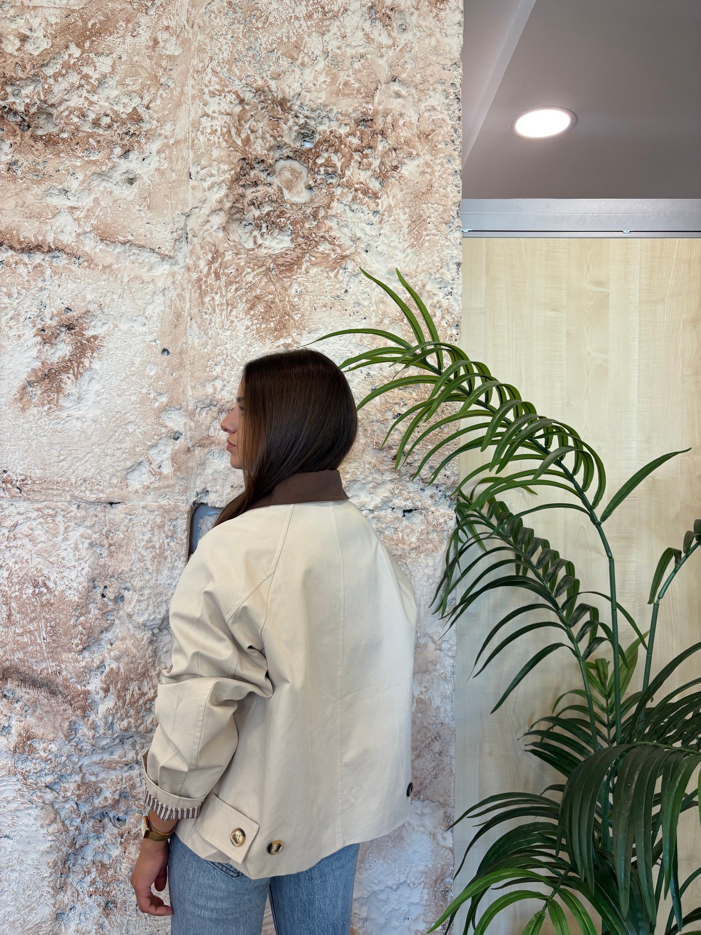 CAZADORA TRENCH BEIGE