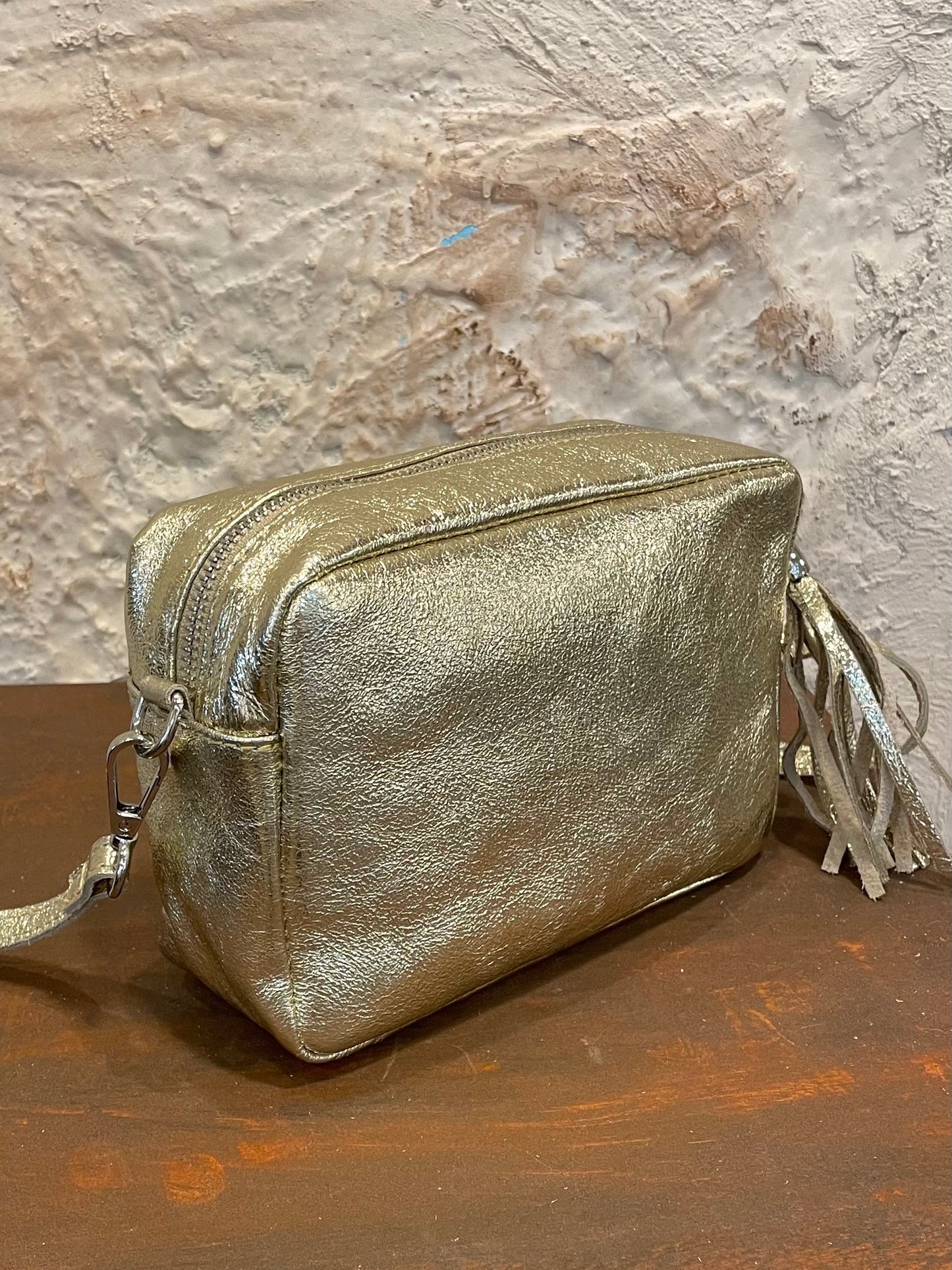 BANDOLERA PIEL ORO