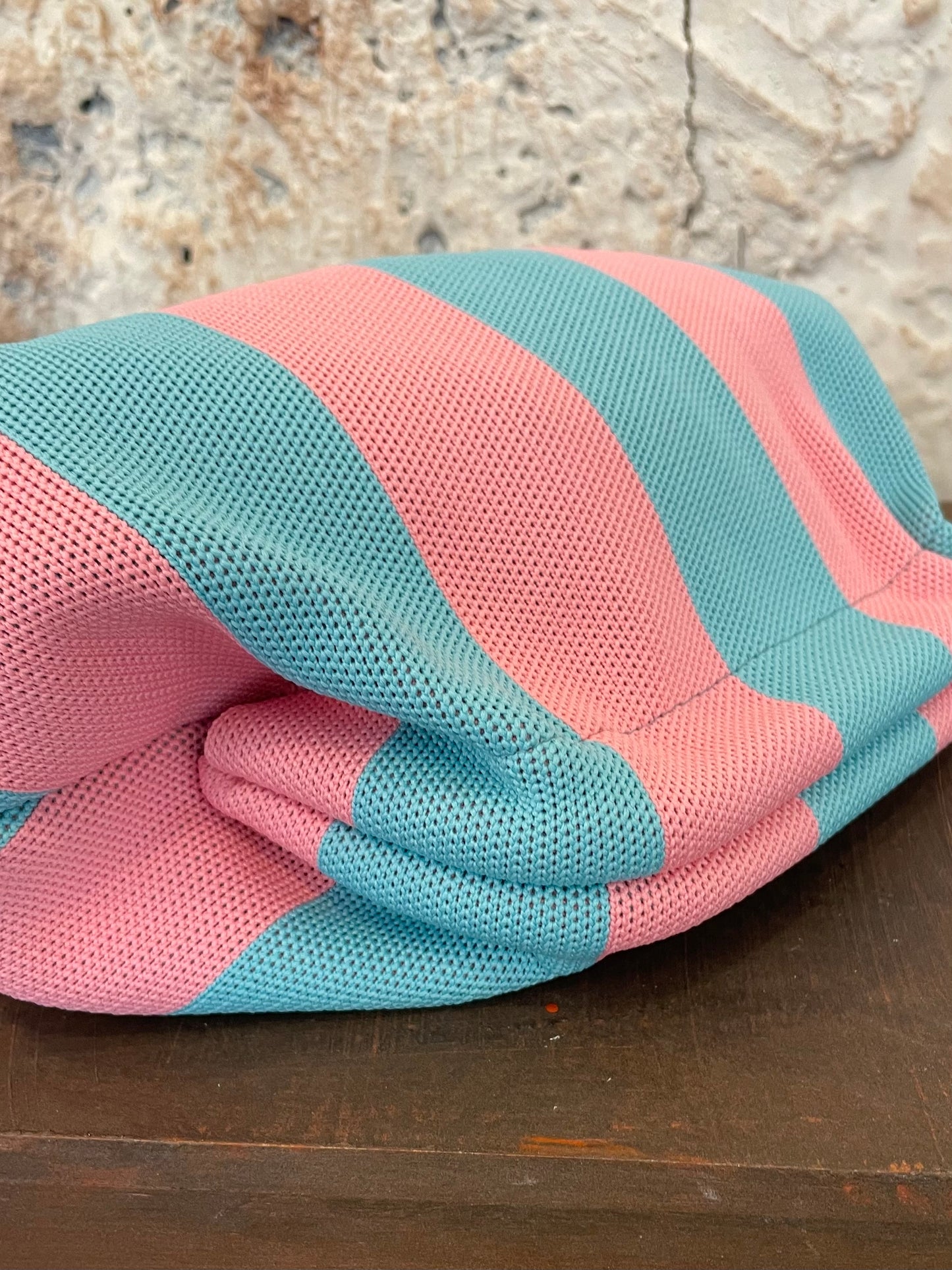 CLUTHC RAYAS ROSA - CELESTE