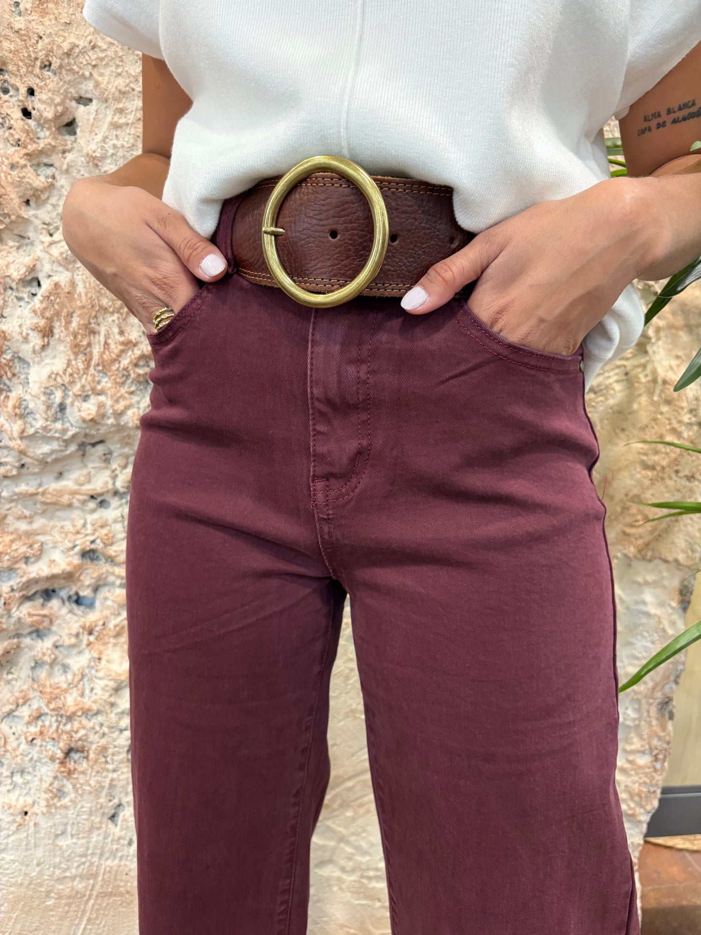 JEANS STRAIGHT LEG BURDEOS