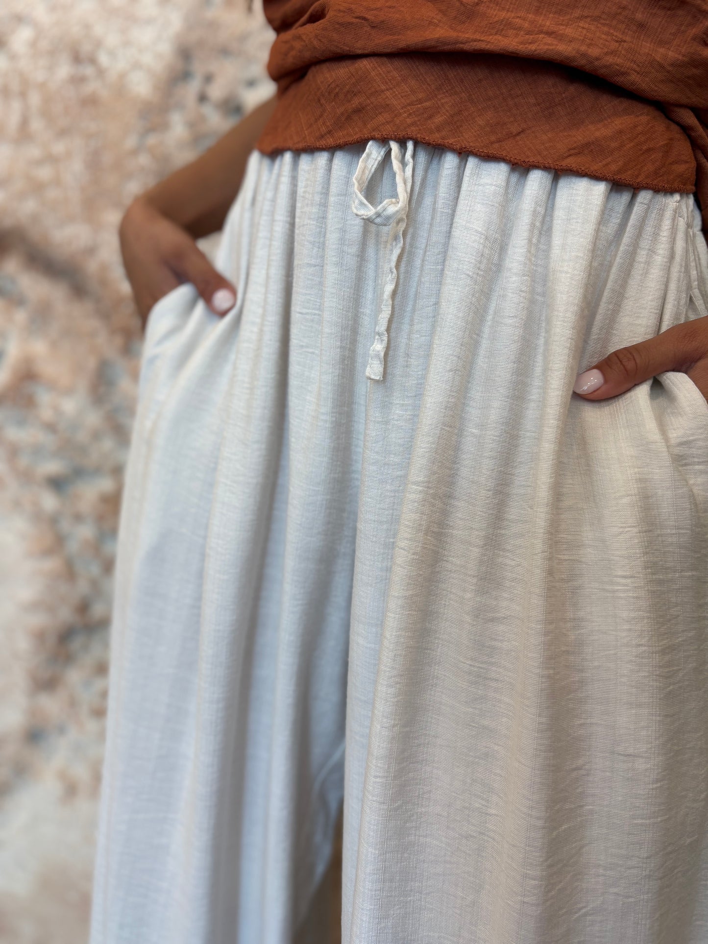 PANTALÓN BOMBACHO BEIGE