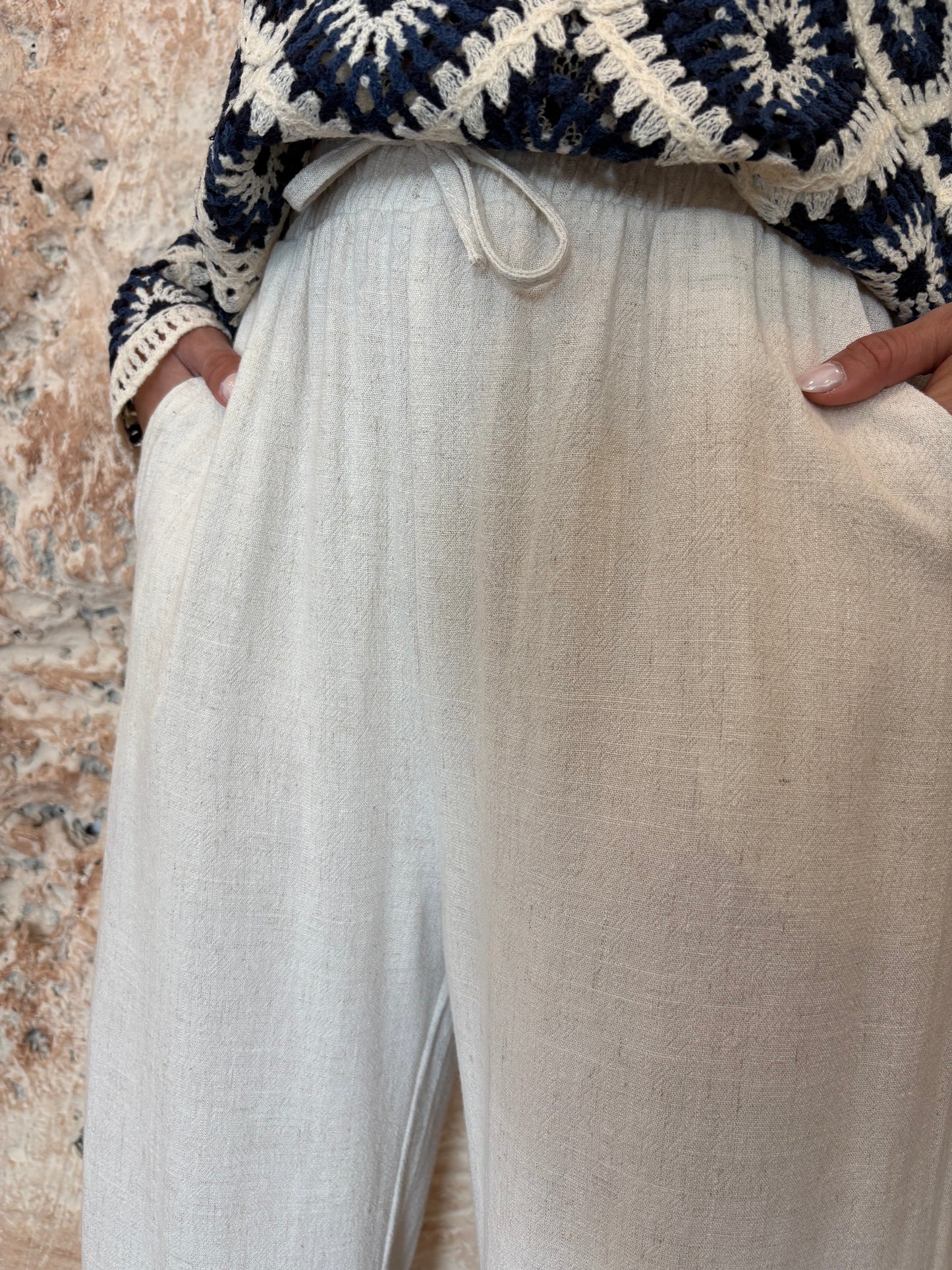 PANTALÓN RECTO LINO BEIGE