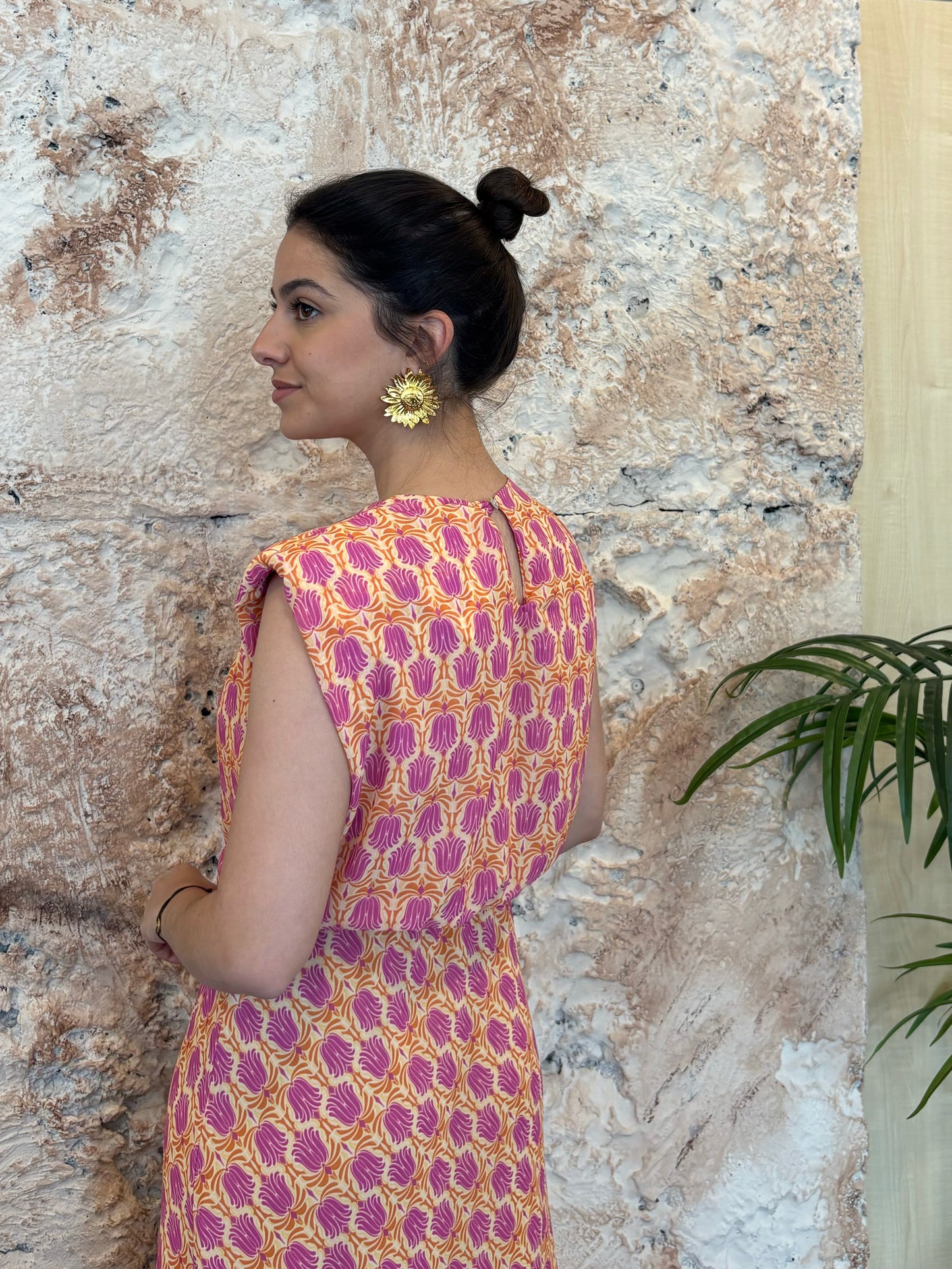 VESTIDO HOMBRERAS ESTAMPADO AMARILLO-ROSA