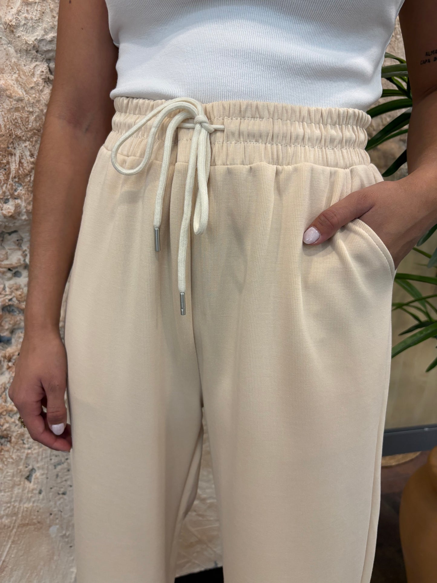 PANTALÓN RECTO CHÁNDAL CRUDO