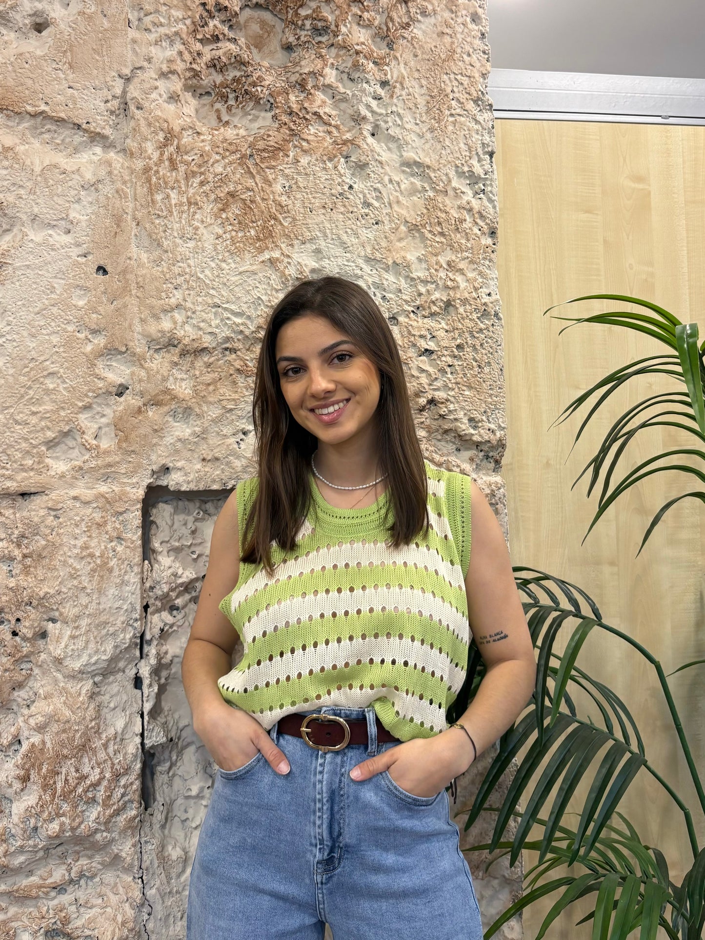 TOP CALADO RAYAS VERDE-BEIGE
