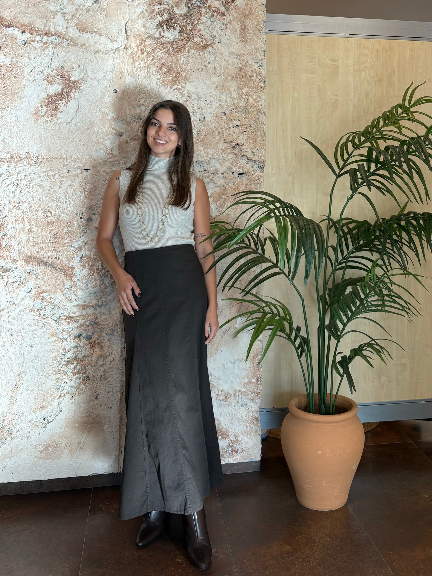 FALDA TABLILLA MARRÓN