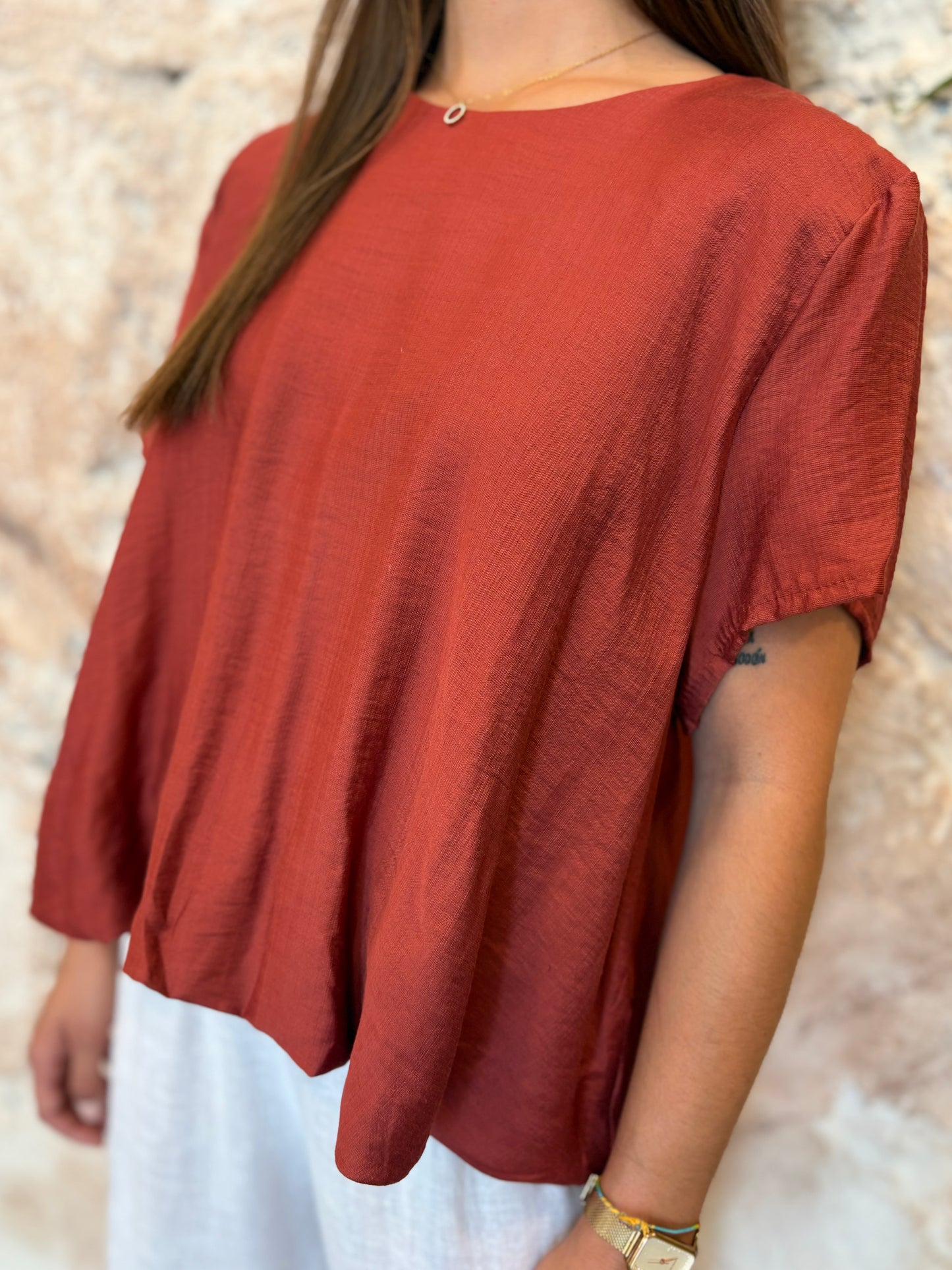 BLUSA BAJO GLOBO TEJA