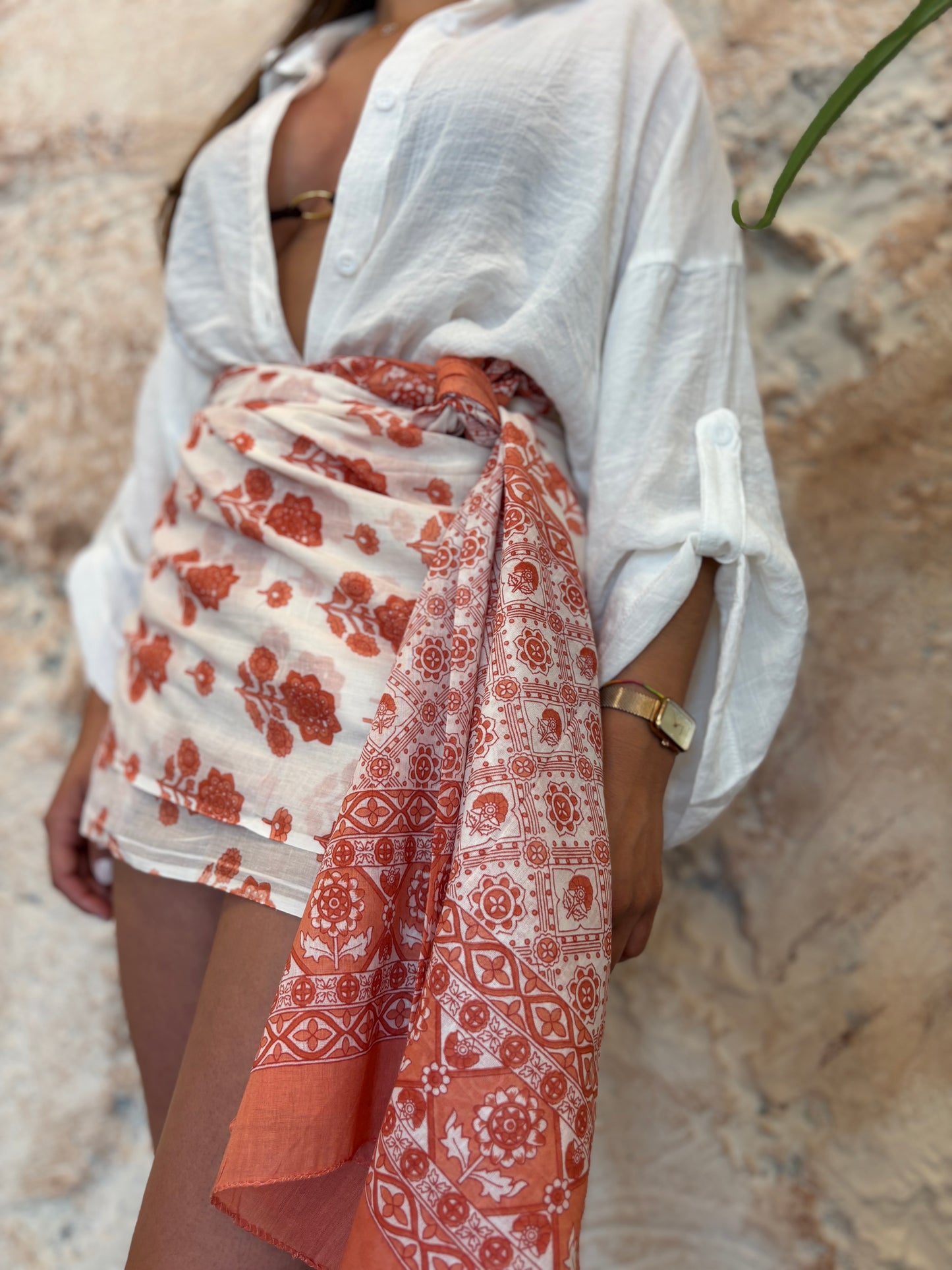PAREO ESTAMPADO FLORES NARANJA