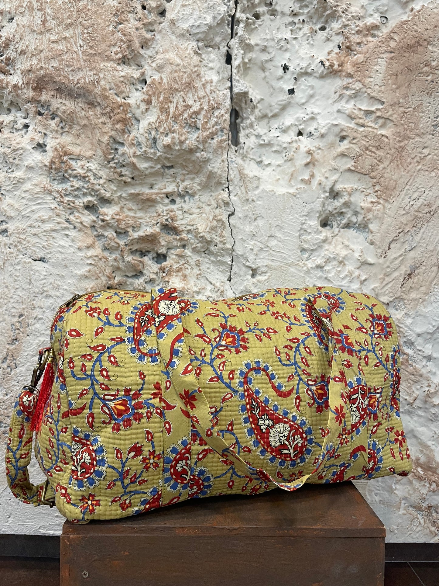 BOLSA VIAJE MOSTAZA