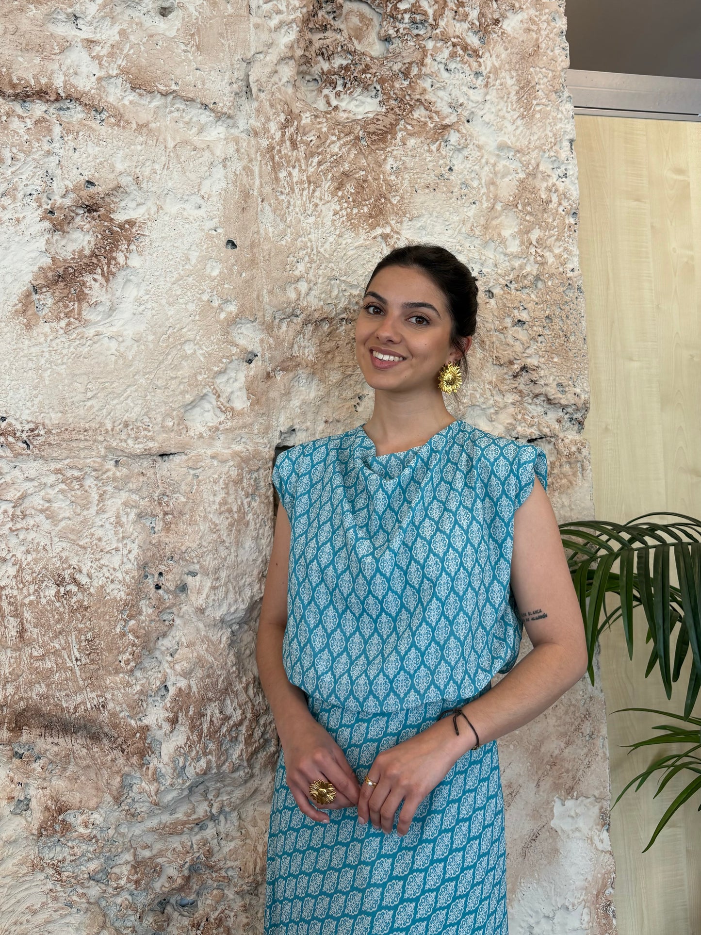 VESTIDO HOMBRERAS ESTAMPADO TURQUESA