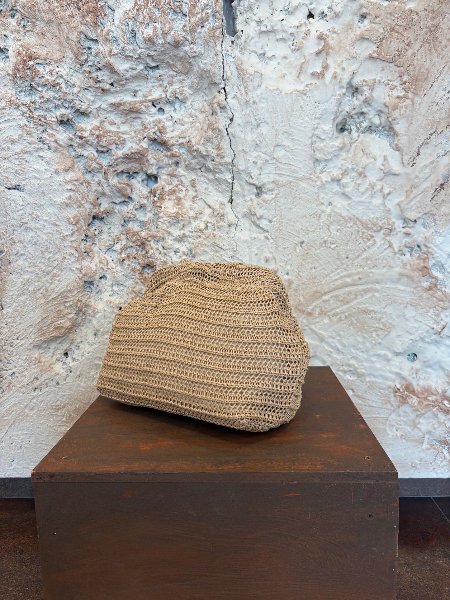 BOLSO DE MANO RAFIA