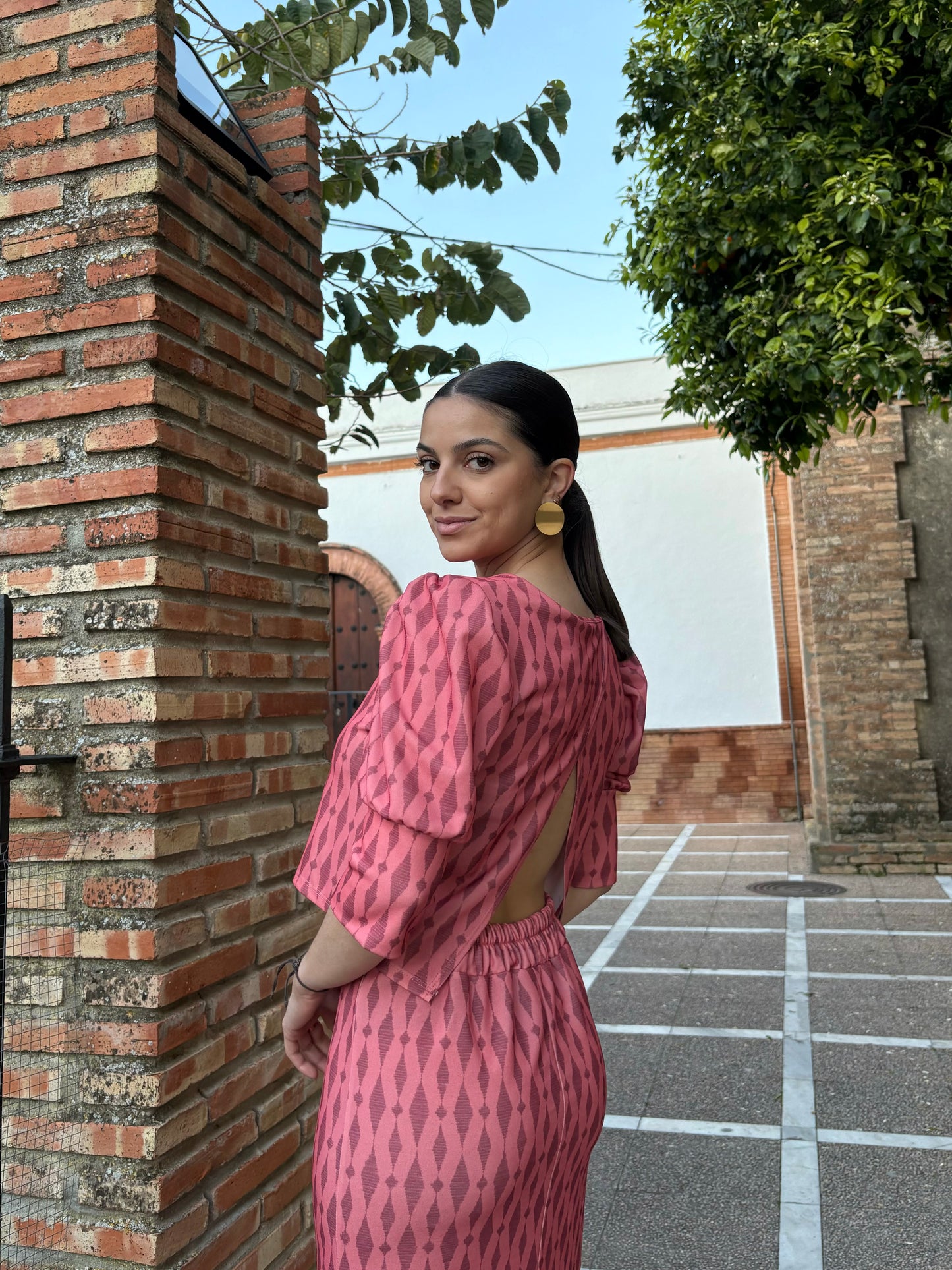 CONJUNTO ESTAMPADO MANGA ABULLONADA+ FALDA CORAL