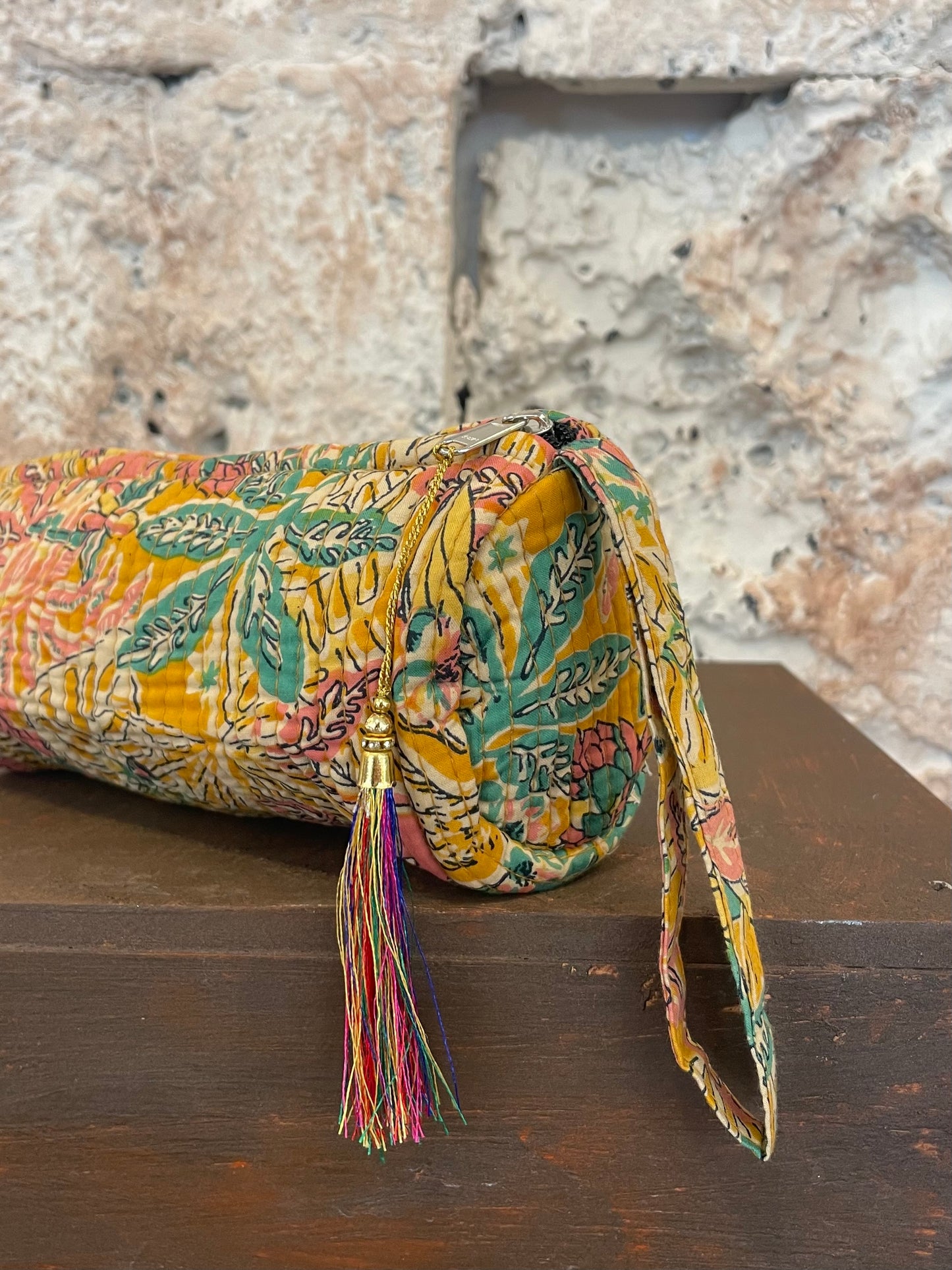 ESTUCHE ESTAMPADO NARANJA