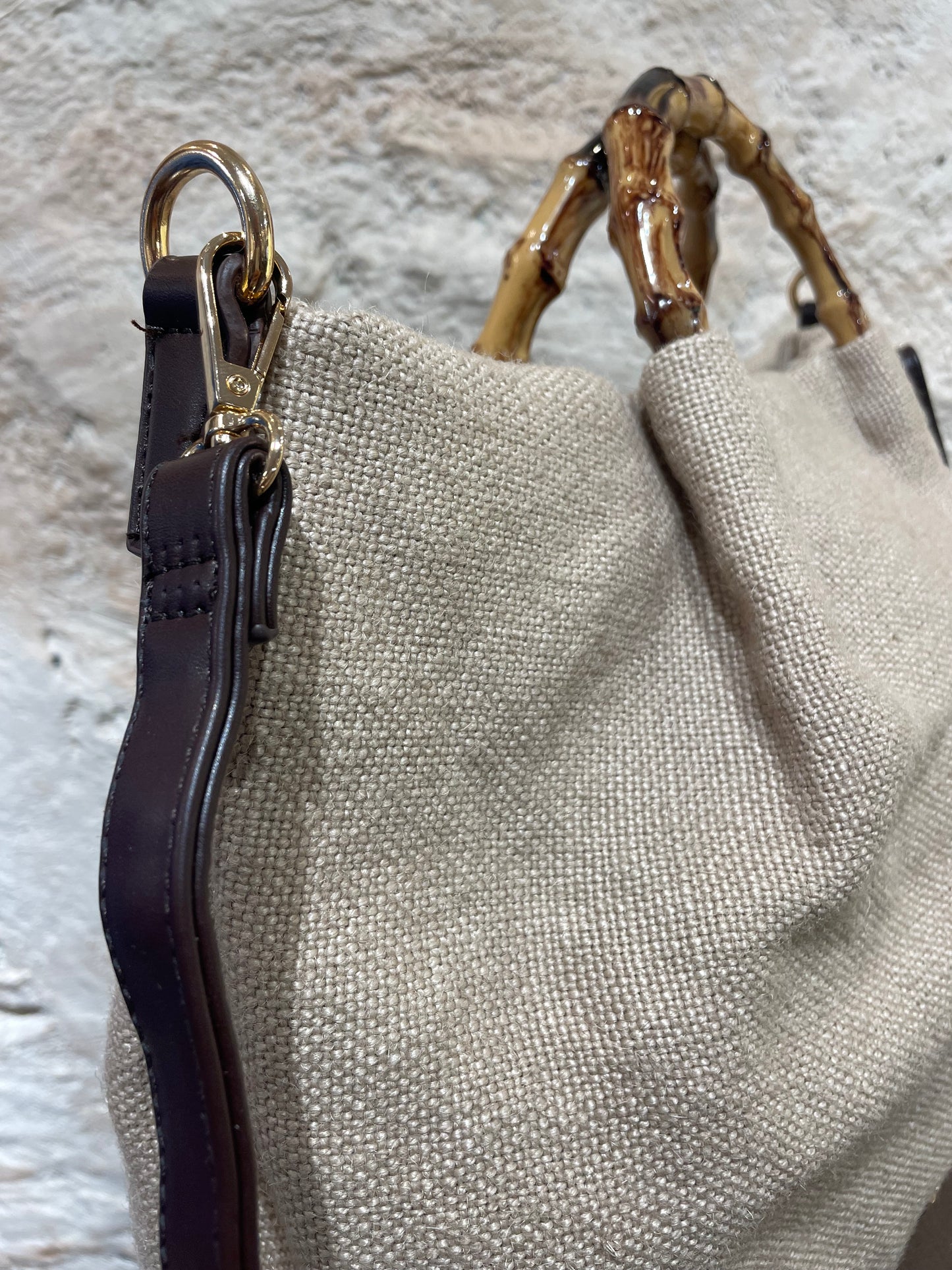 BOLSO EFECTO LINO ASA BAMBÚ