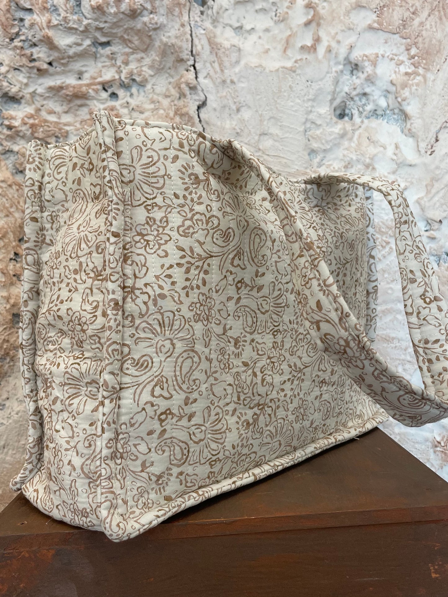 SHOPPER ACOLCHADO BEIGE