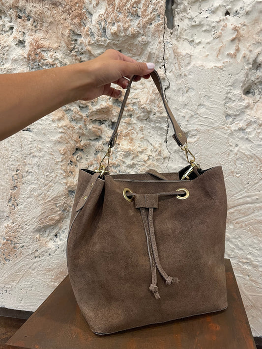BOMBONERA MAXI PIEL TAUPE
