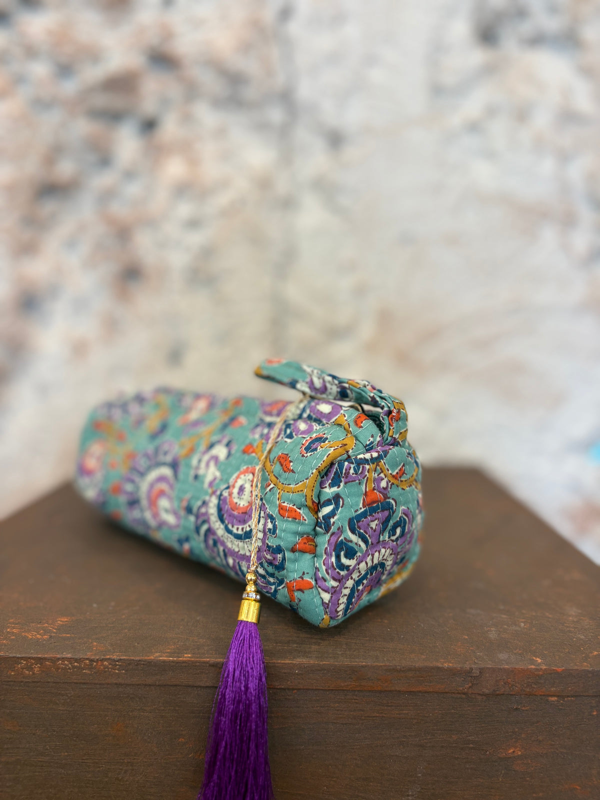 ESTUCHE PEQUEÑO ESTAMPADO VERDE AGUA - LILA