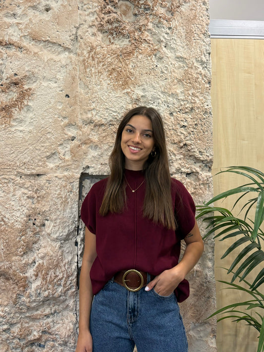CHALECO CERRADO PUNTO BURDEOS