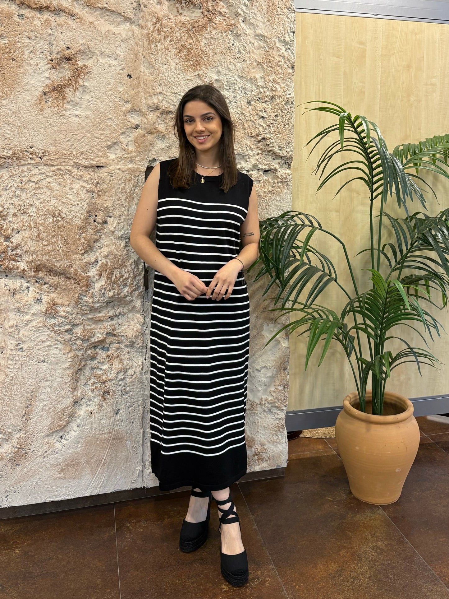 VESTIDO PUNTO NEGRO- RAYAS BLANCO