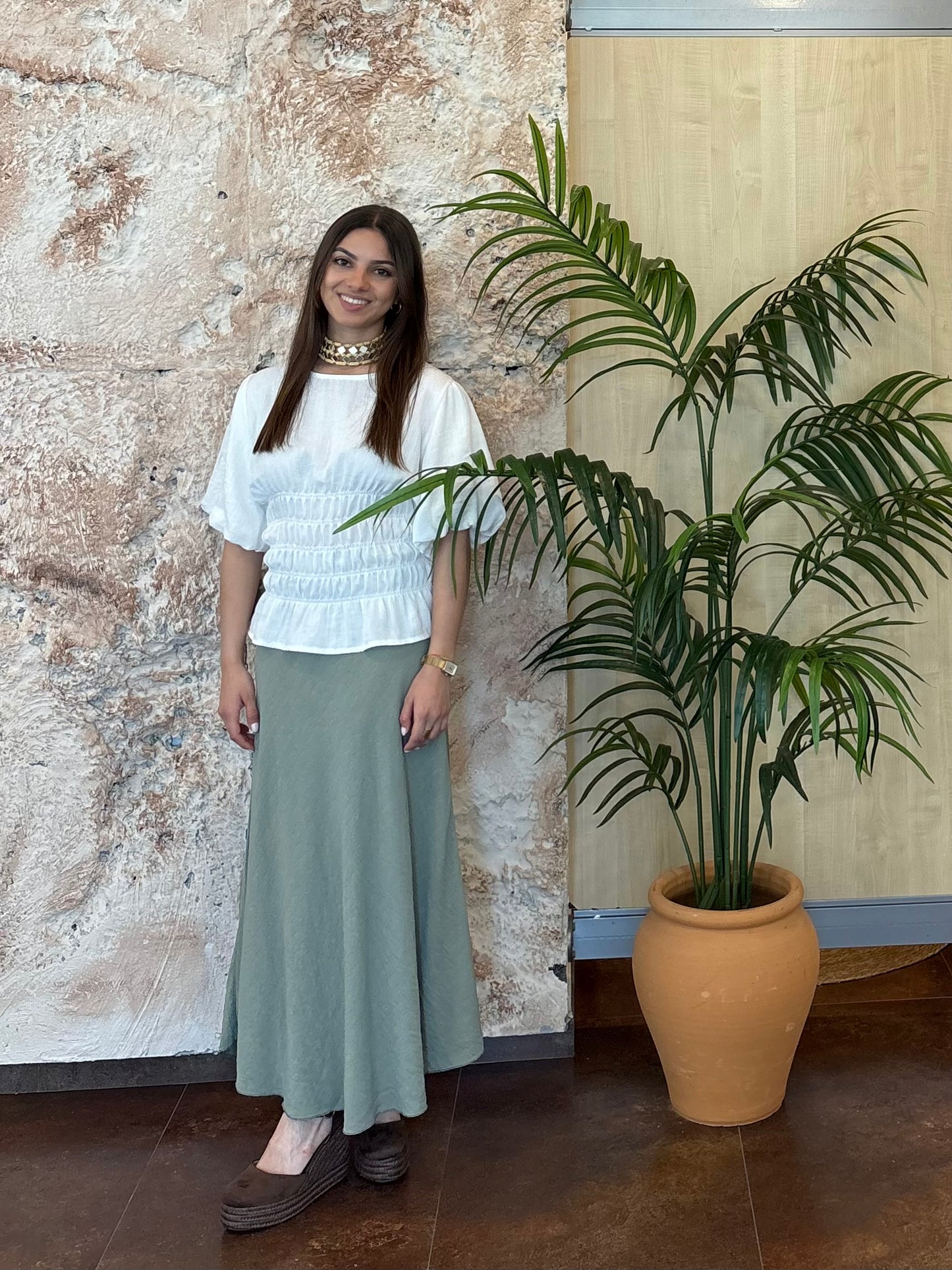 FALDA LARGA FLUIDA VERDE KAKI