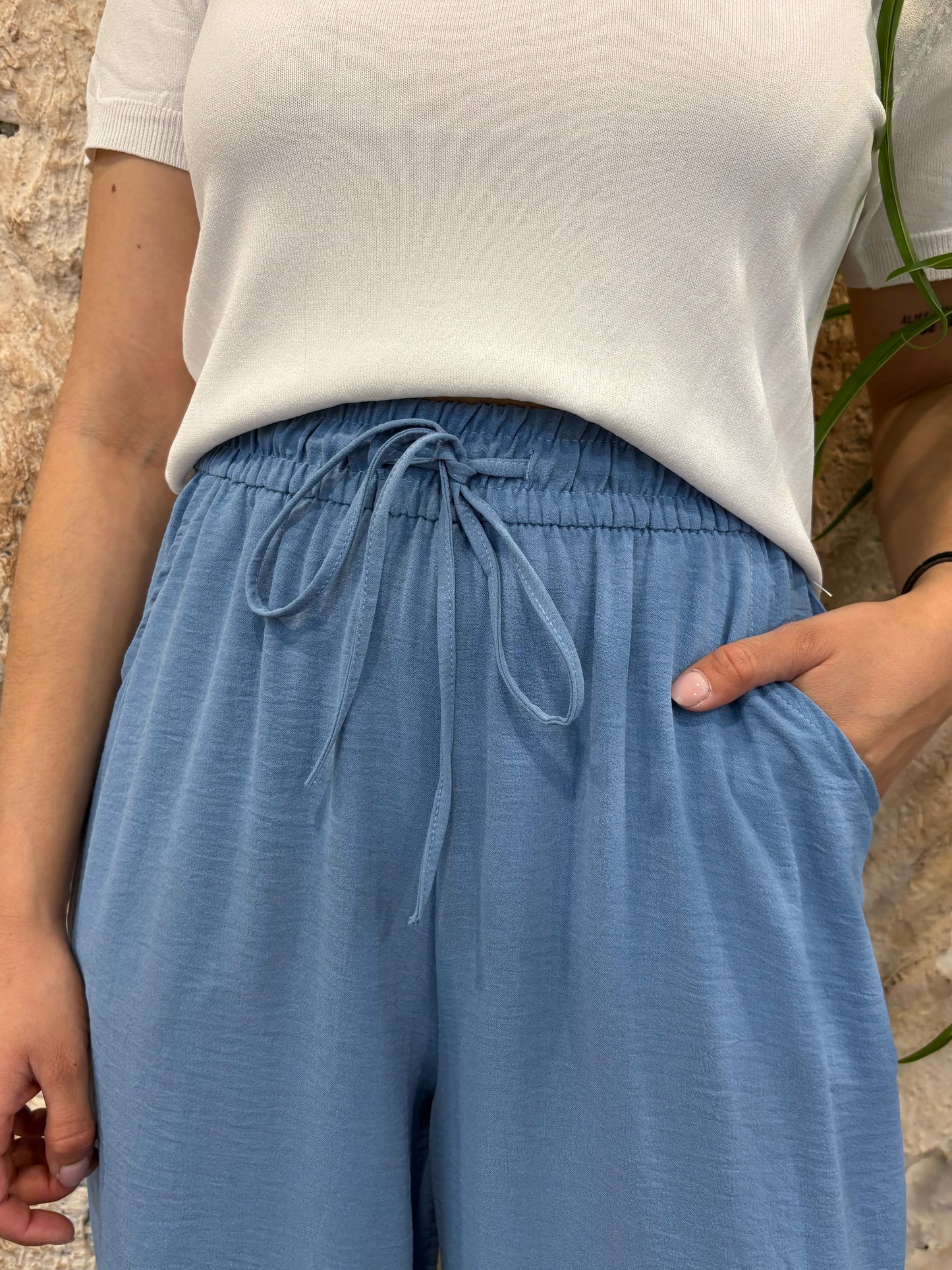PANTALÓN FLUIDO CULOTTE CELESTE
