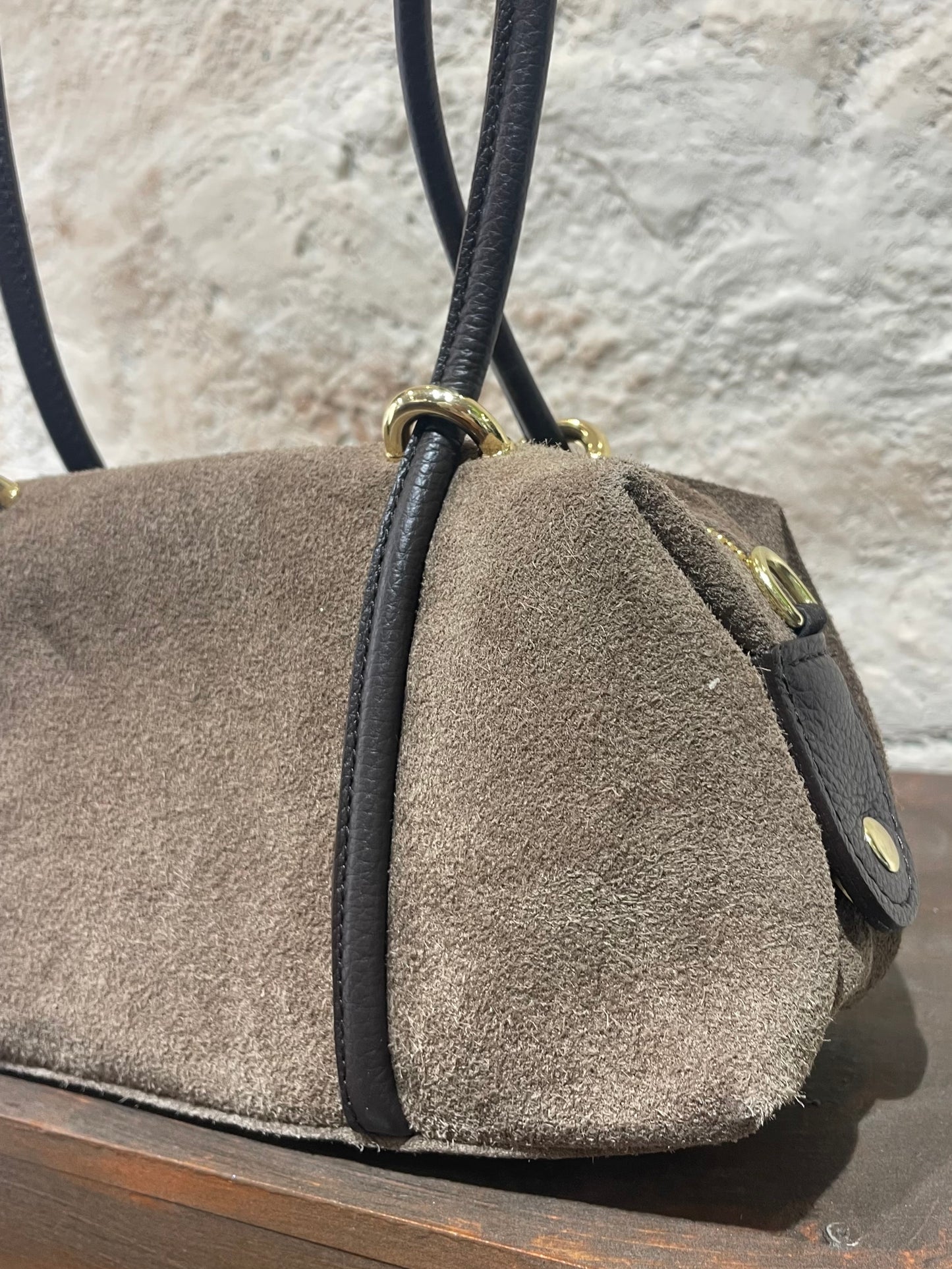 MINI BOLSO HOMBRO DETALLE ASA PIEL TAUPE