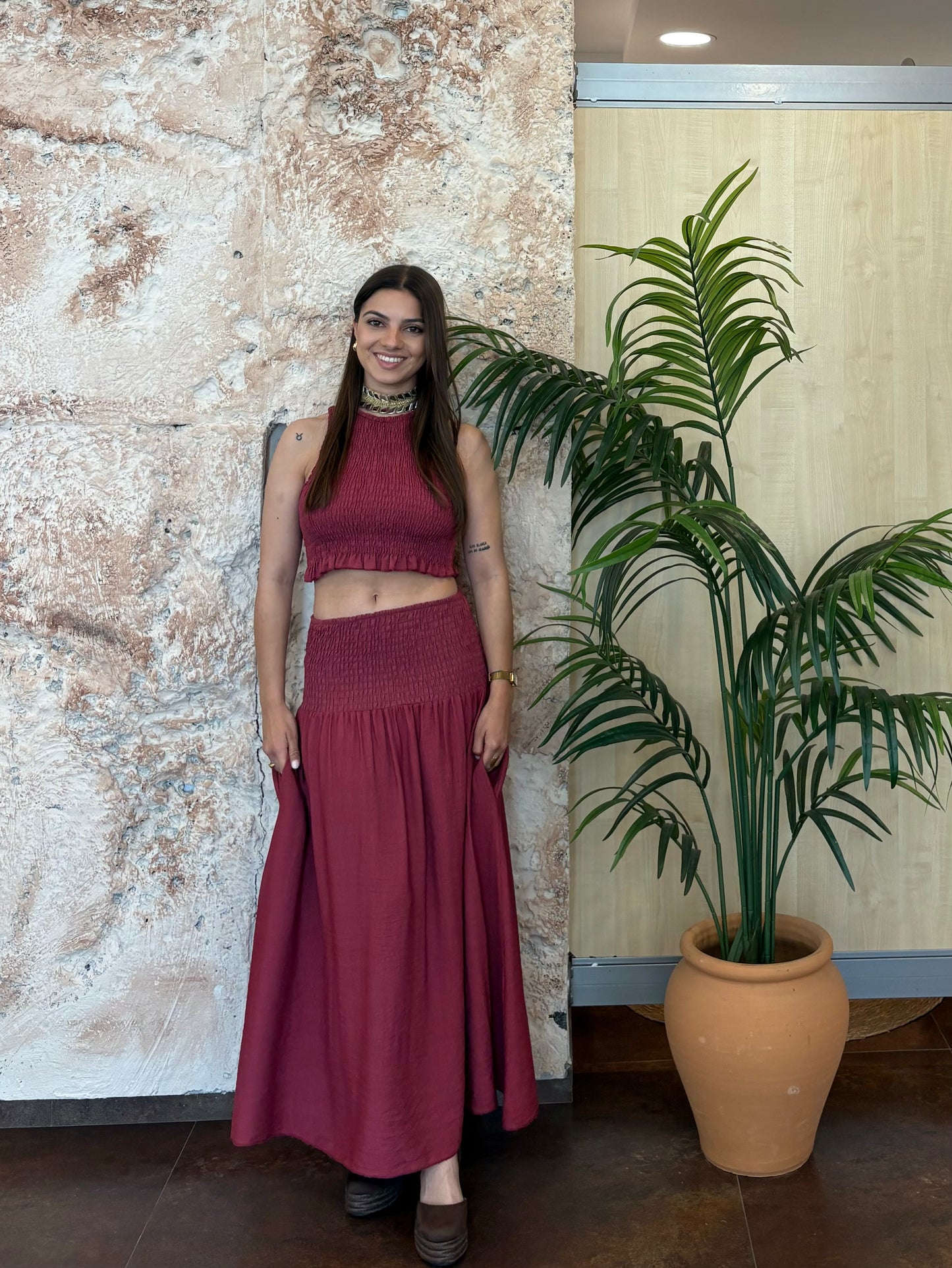 CONJUNTO TOP-FALDA FRAMBUESA