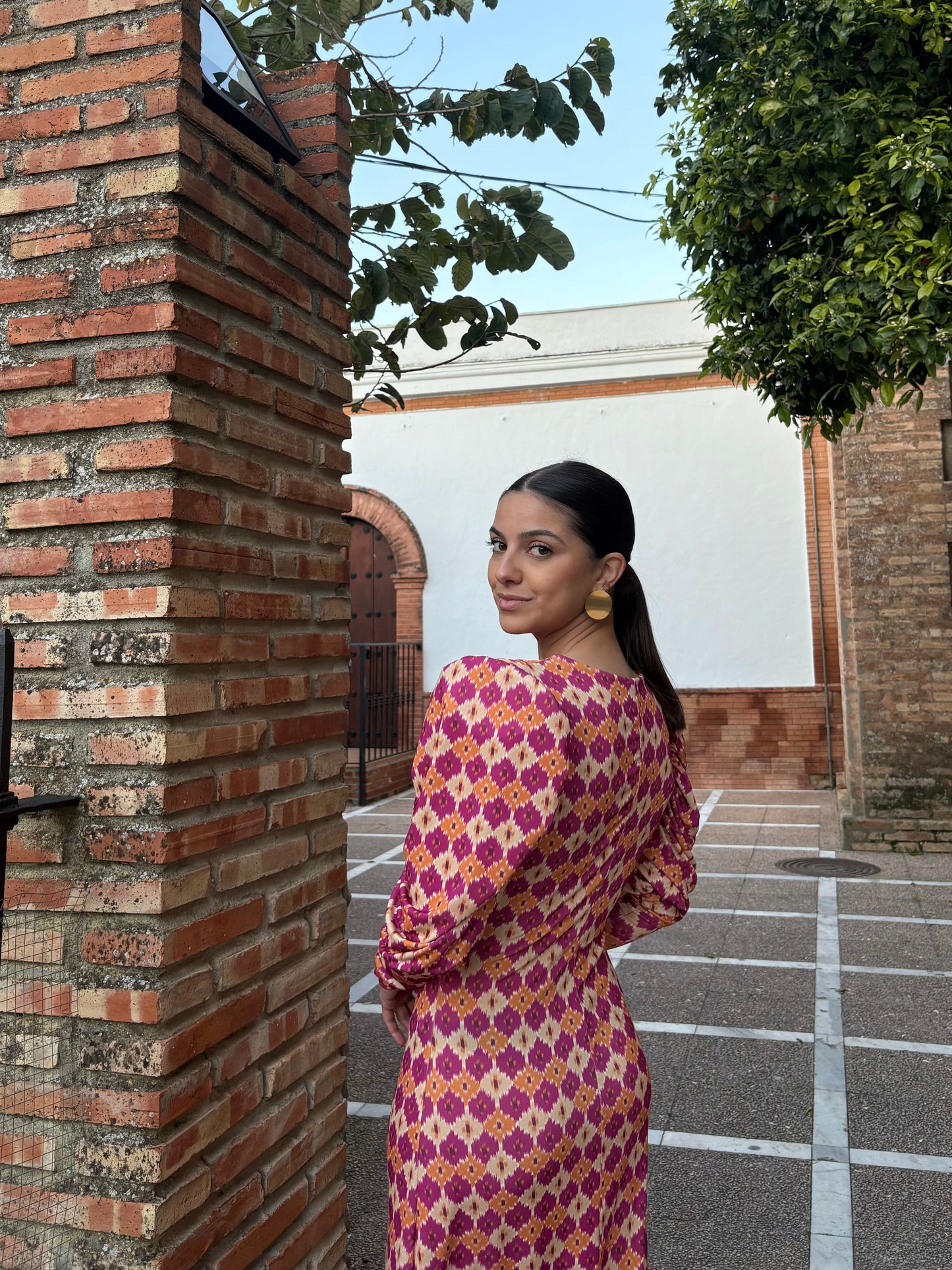 VESTIDO ESTAMPADO BUGANVILLA-NARANJA CUELLO PICO