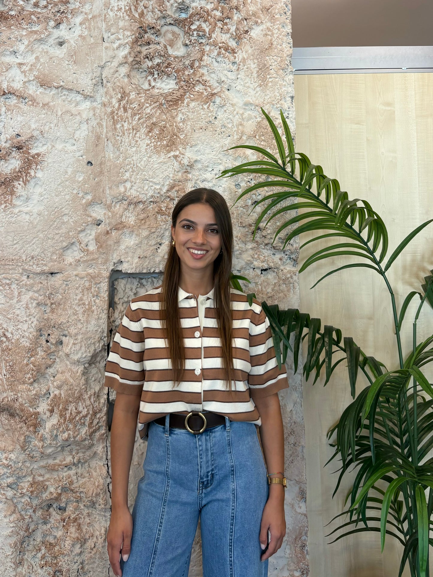 CÁRDIGAN TIPO POLO RAYAS CAMEL - BEIGE