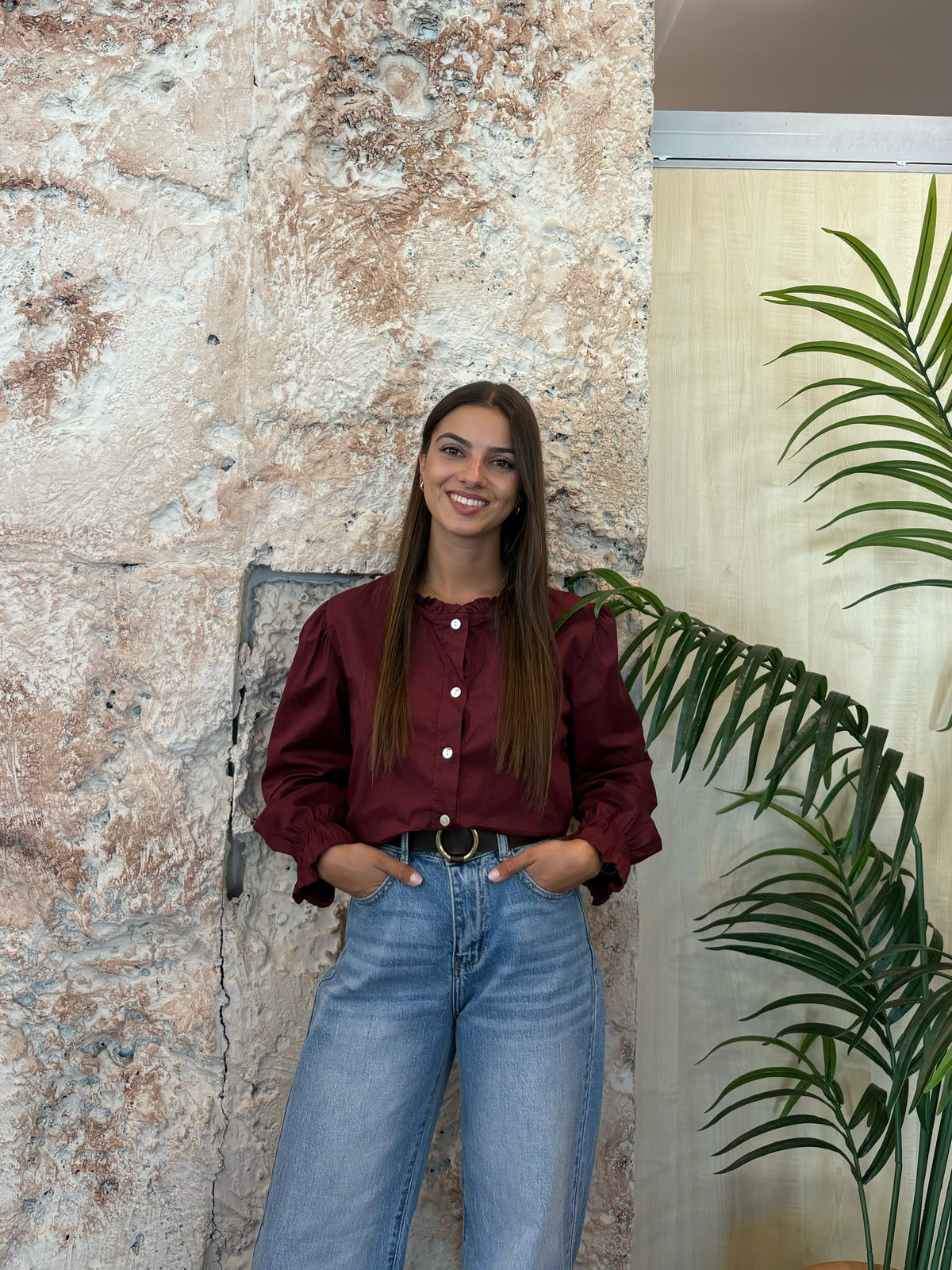 CAMISA CUELLO RIZO BURDEOS