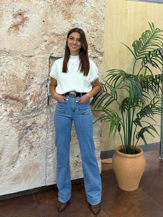 JEANS FLARED BOLSILLOS CLARO