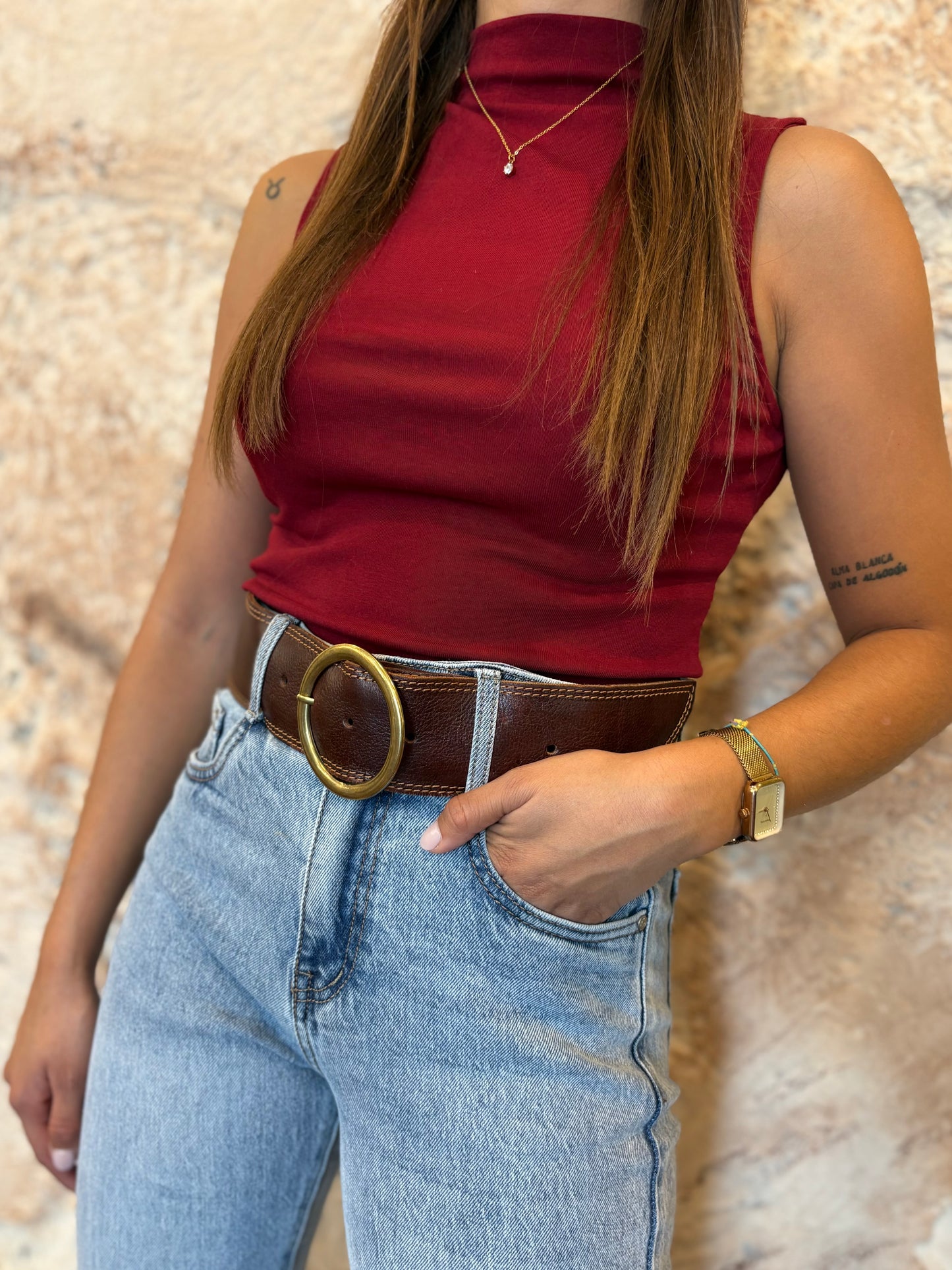 TOP CUELLO PERKINS ROJO