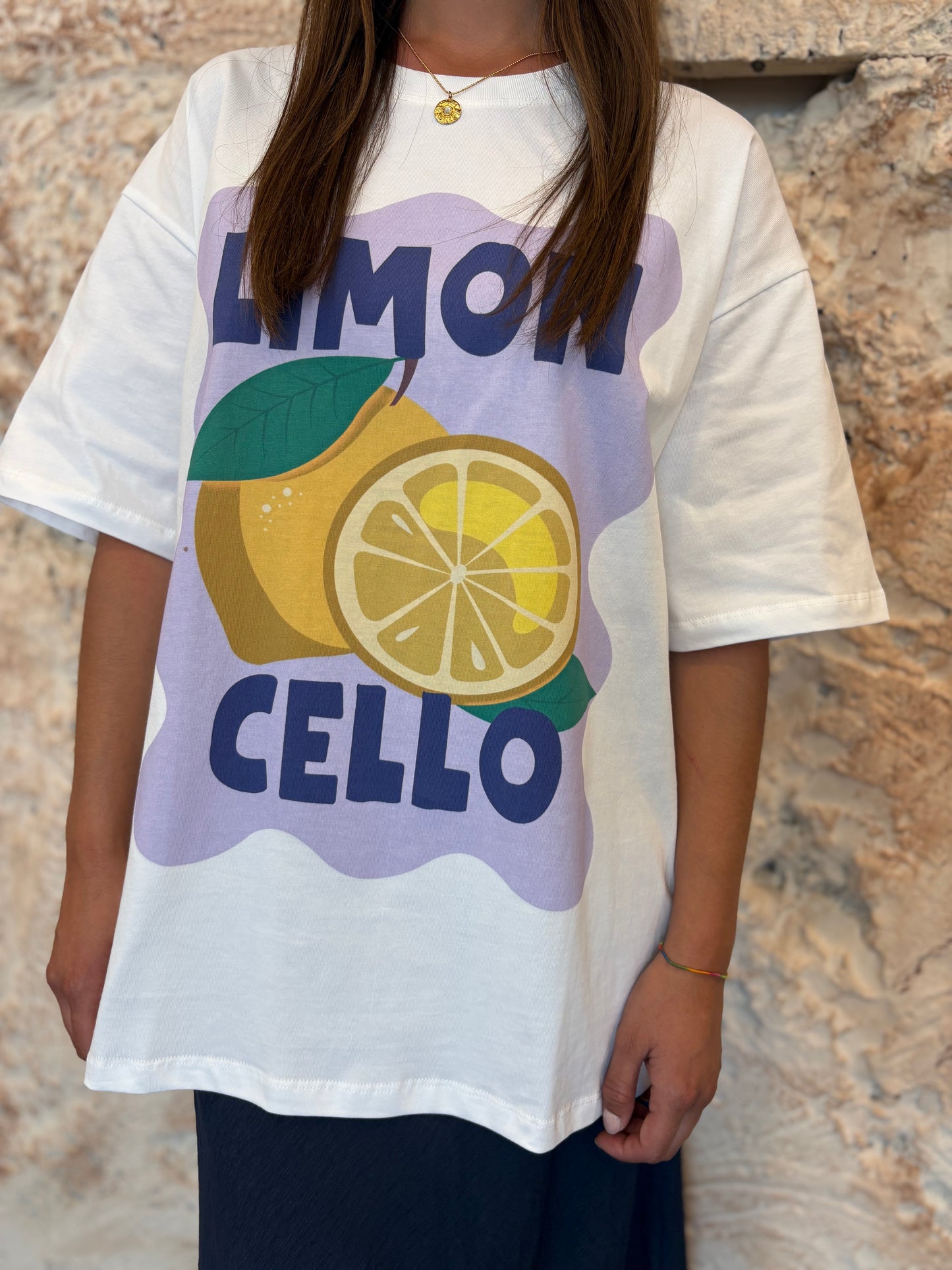 CAMISETA BÁSICA ESTAMPADO LIMONCHELLO VIOLETA