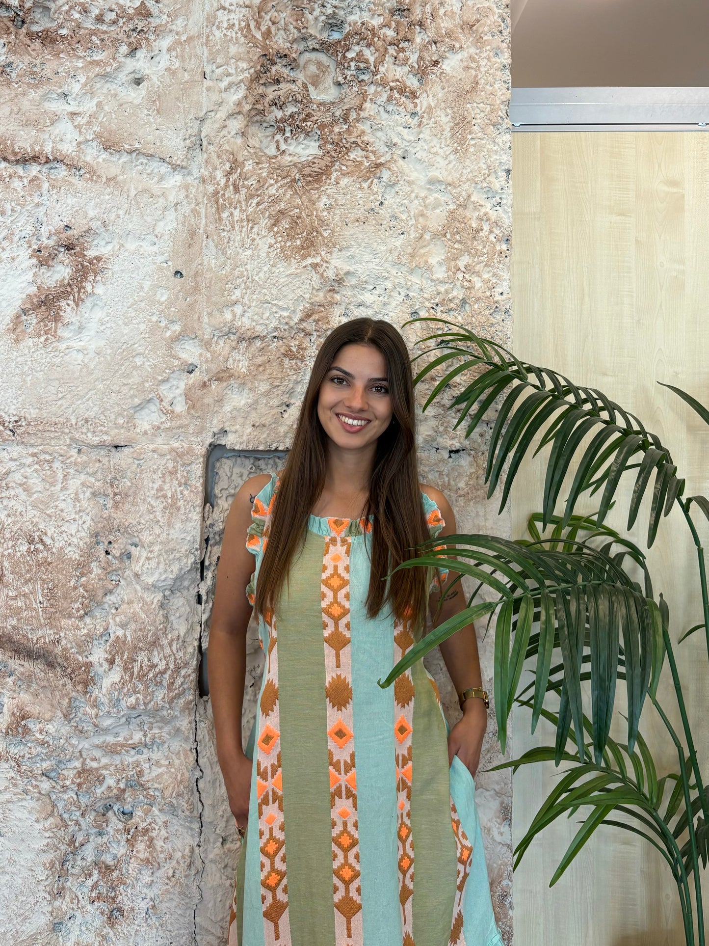 VESTIDO ESTAMPADO ÉTNICOS VERDE AGUA Y NARANJA