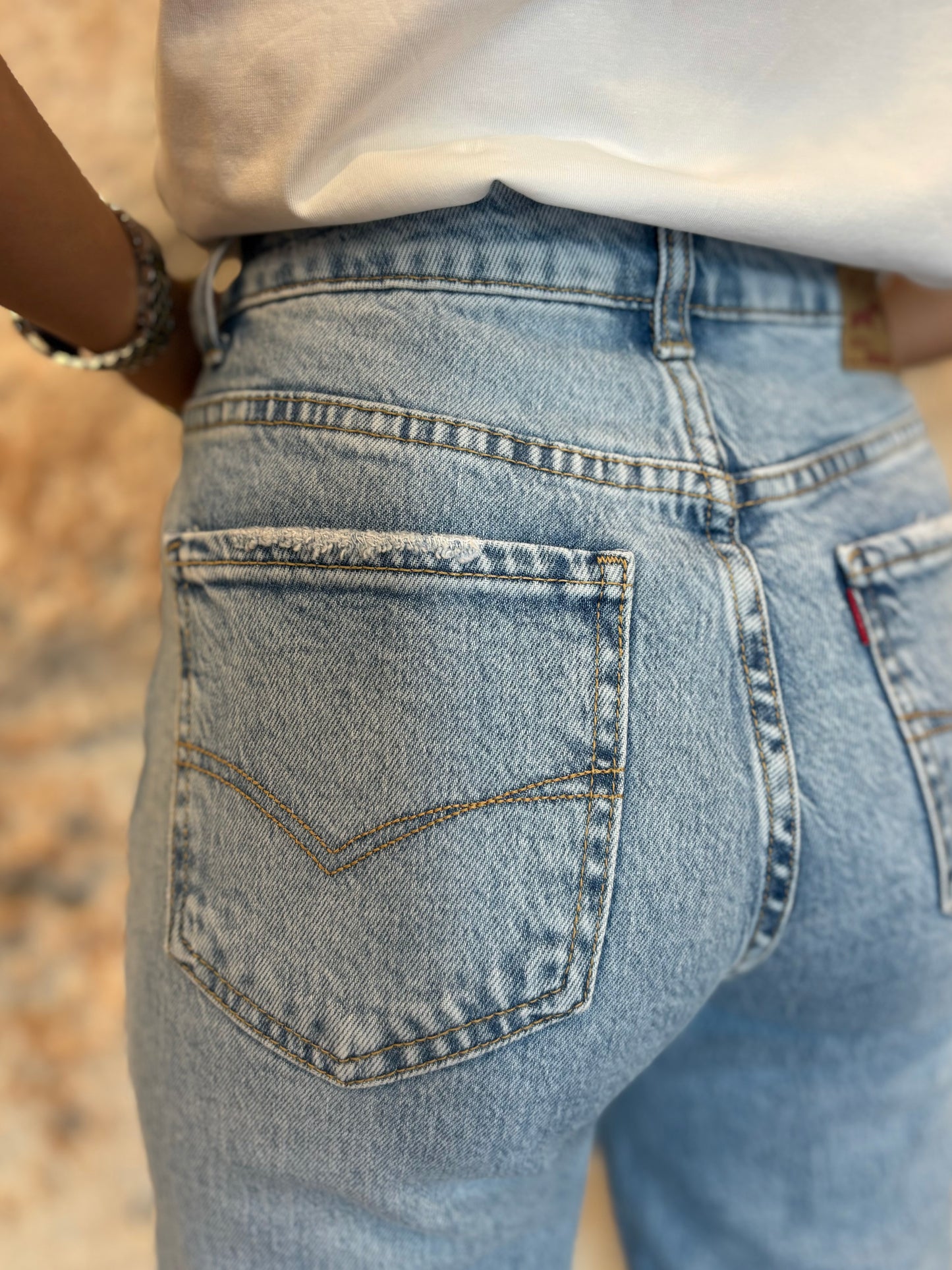 JEANS MOM FIT DENIM