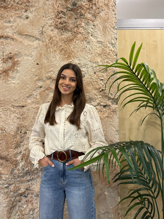 CAMISA CALADO FLORAL BEIGE