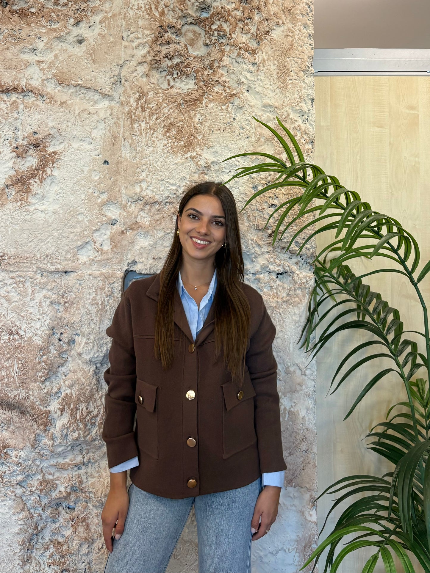 CARDIGAN BOLSILLO BOTONES DORADOS MARRÓN