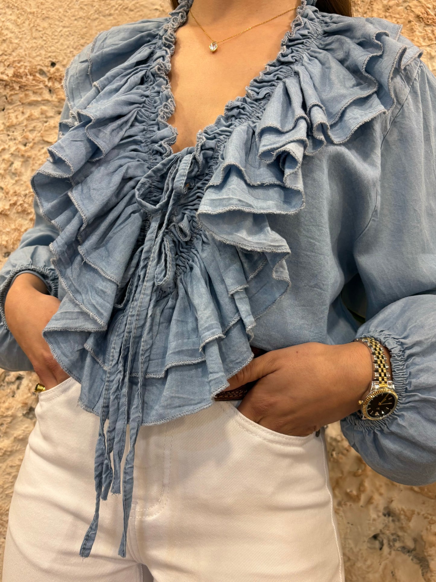 BLUSA DENIM RIZO VOLANTES