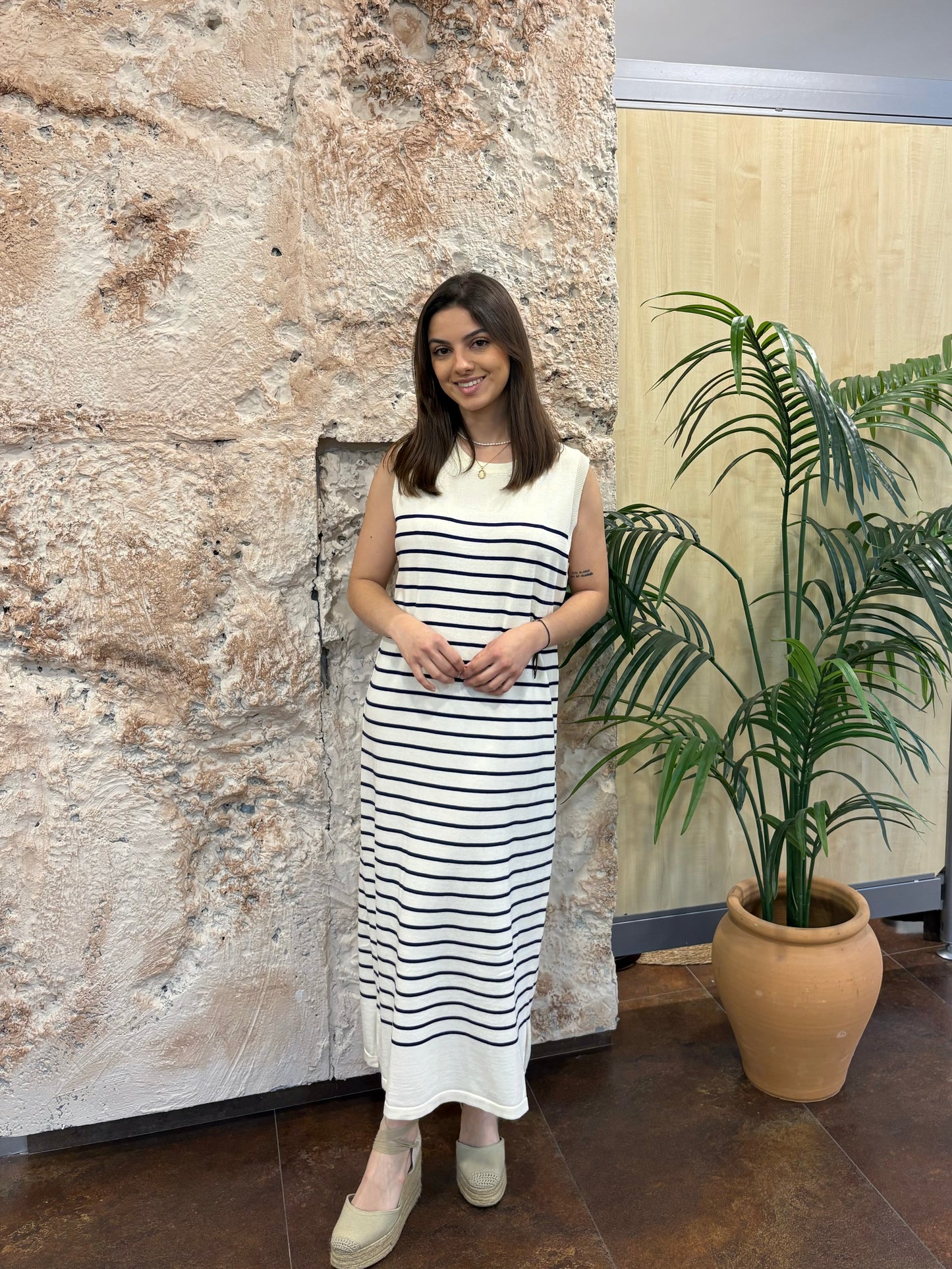 VESTIDO PUNTO BEIGE-RAYAS MARINO