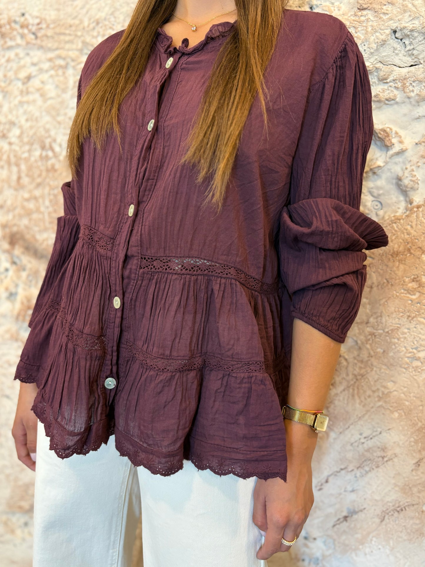CAMISA BAMBULA MORADA DETALLE CALADO